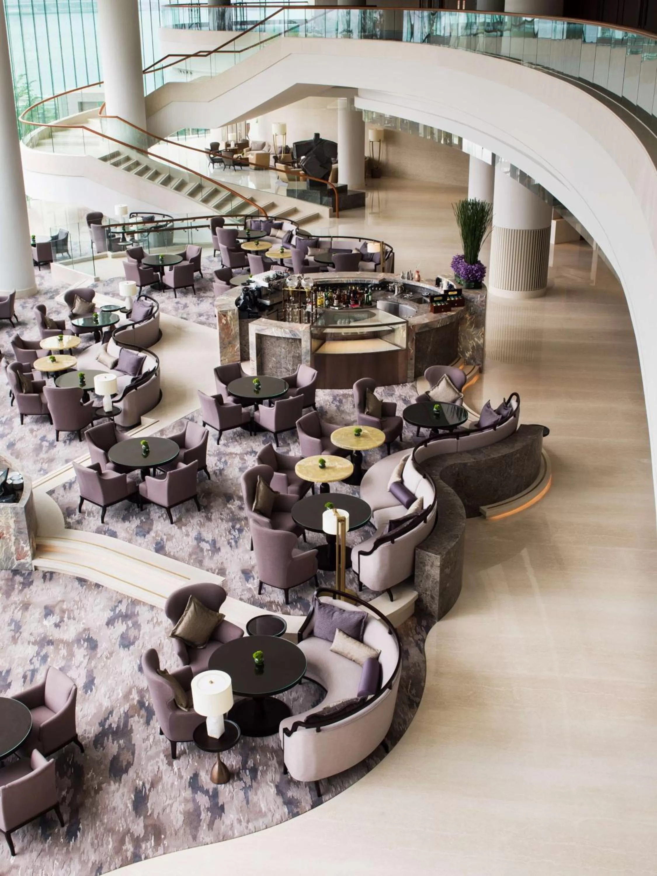 Restaurant/places to eat in Kerry Hotel Hong Kong by Shangri-la