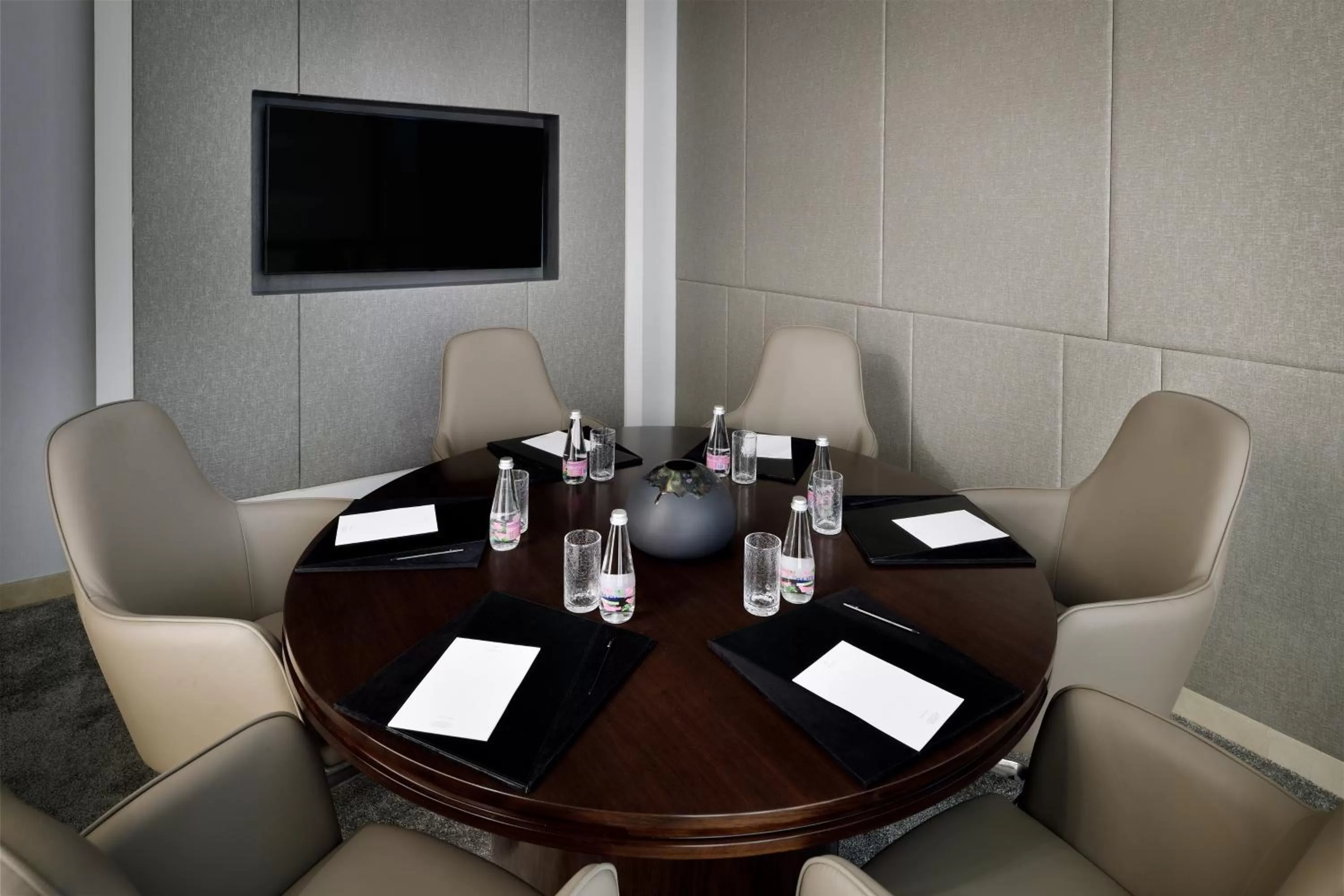 Meeting/conference room in Address Dubai Mall