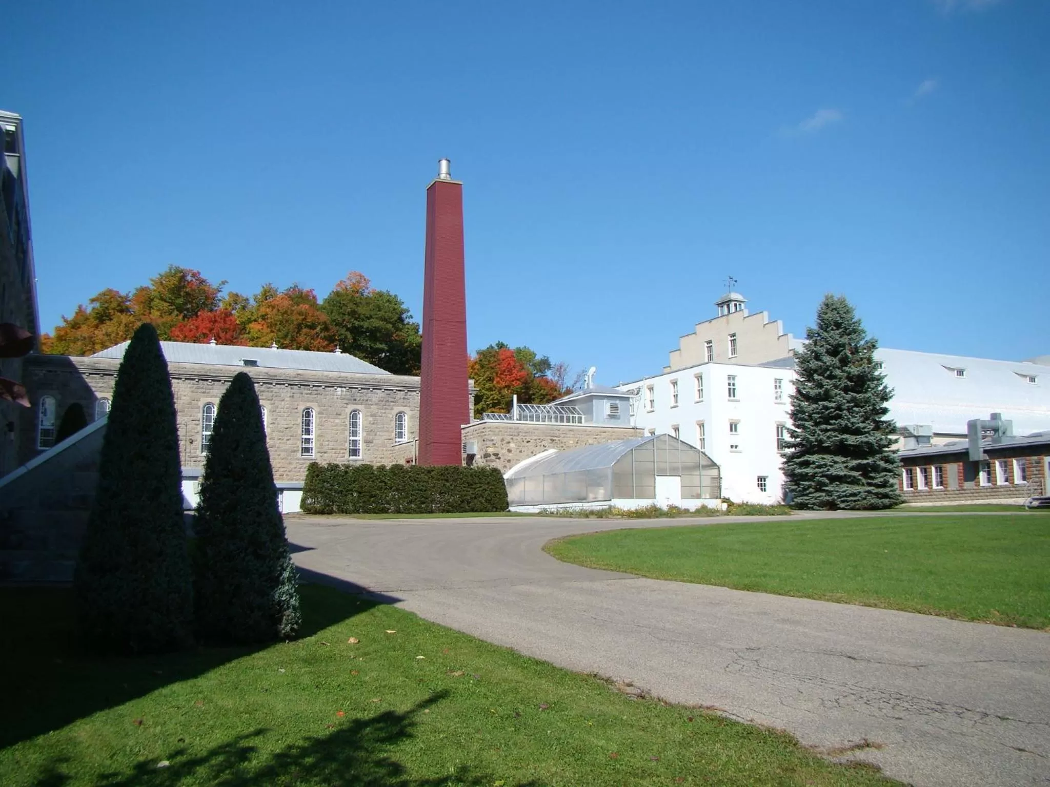 Area and facilities, Garden in Auberge de l'Abbaye d'Oka