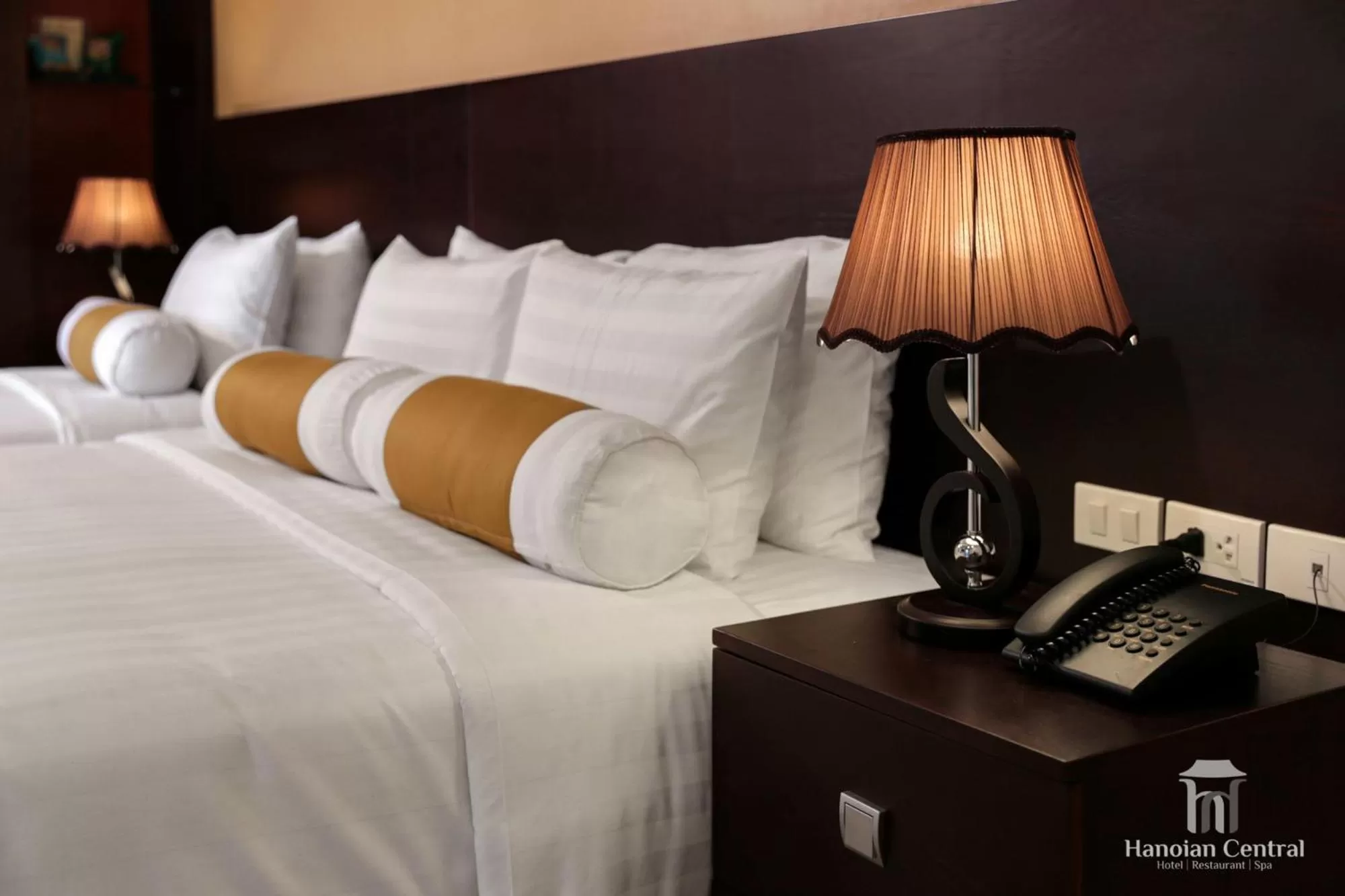 Bed in Hanoian Central Hotel & Spa
