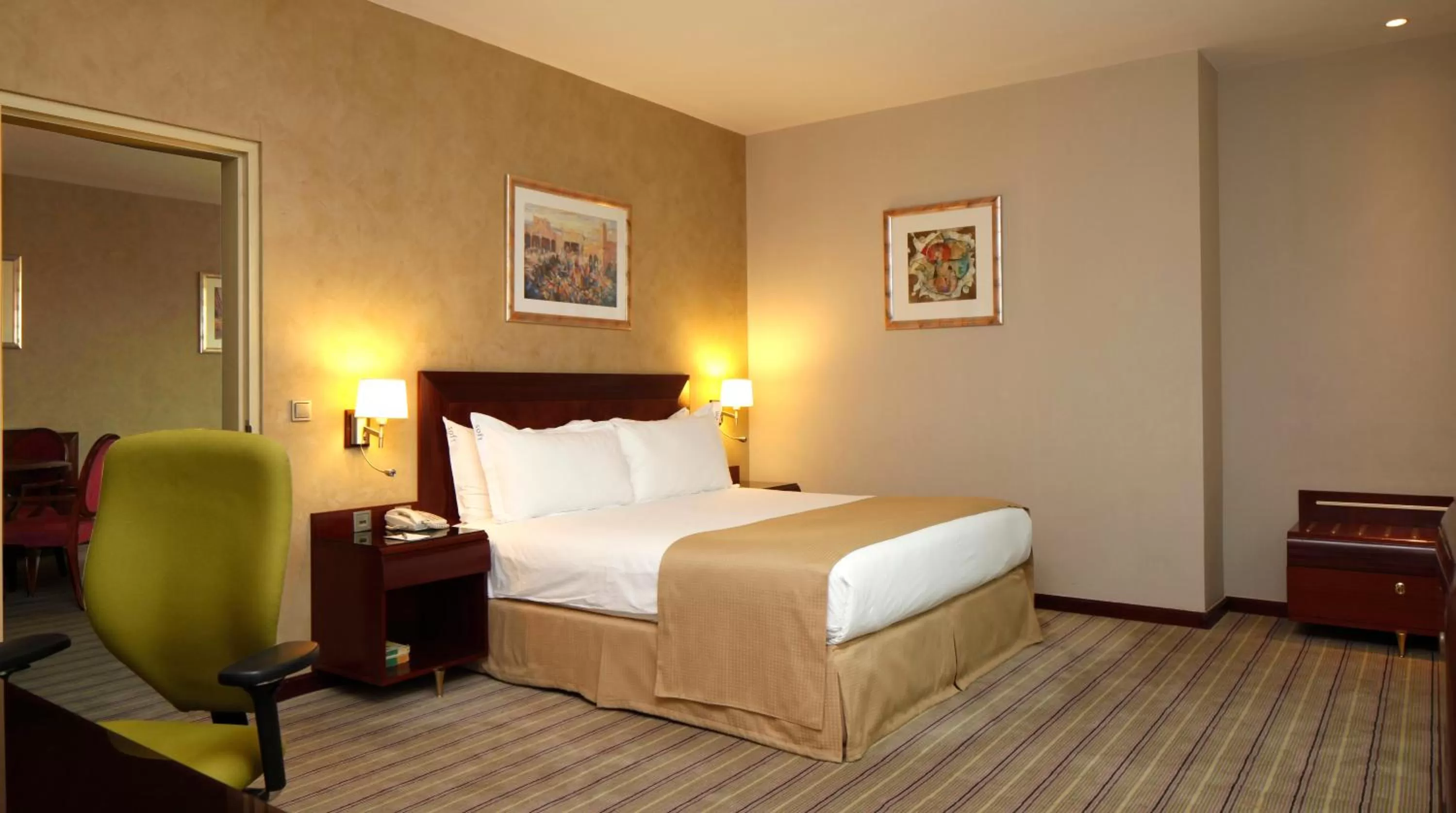 Family, Bed in Holiday Inn Olaya by IHG