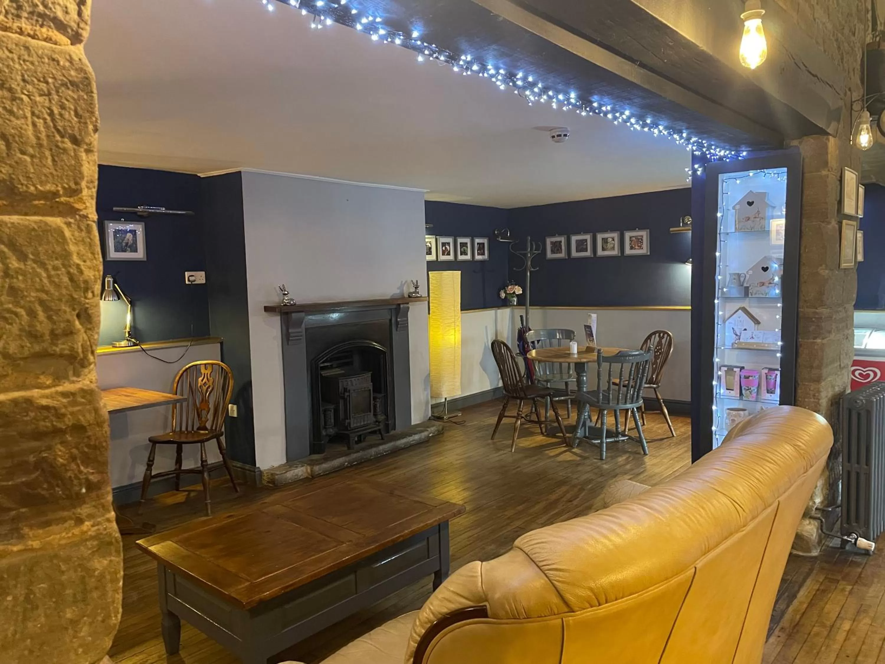 Lounge or bar in Inn On The Wye