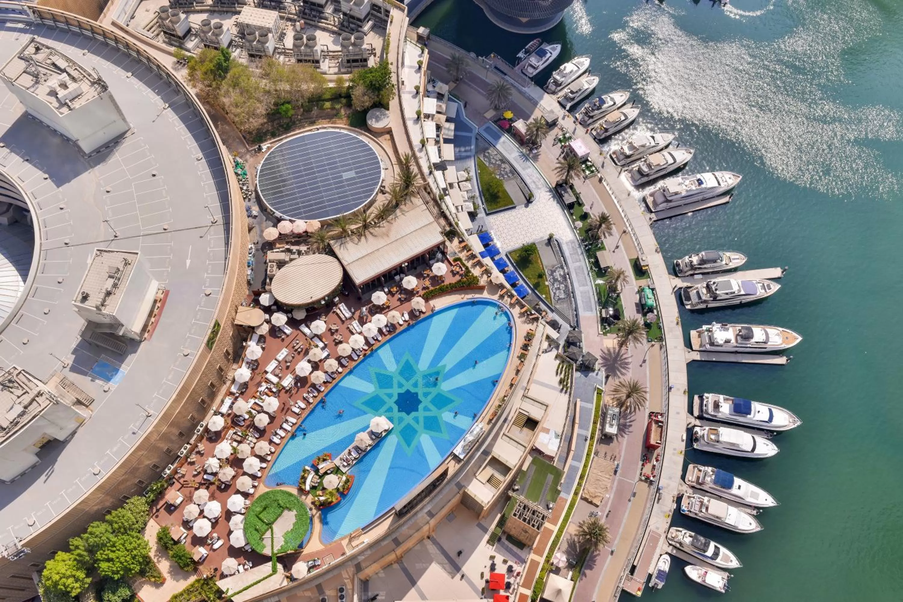 Swimming pool in Emaar Residences Dubai Marina by Qstay - formerly Address Dubai Marina