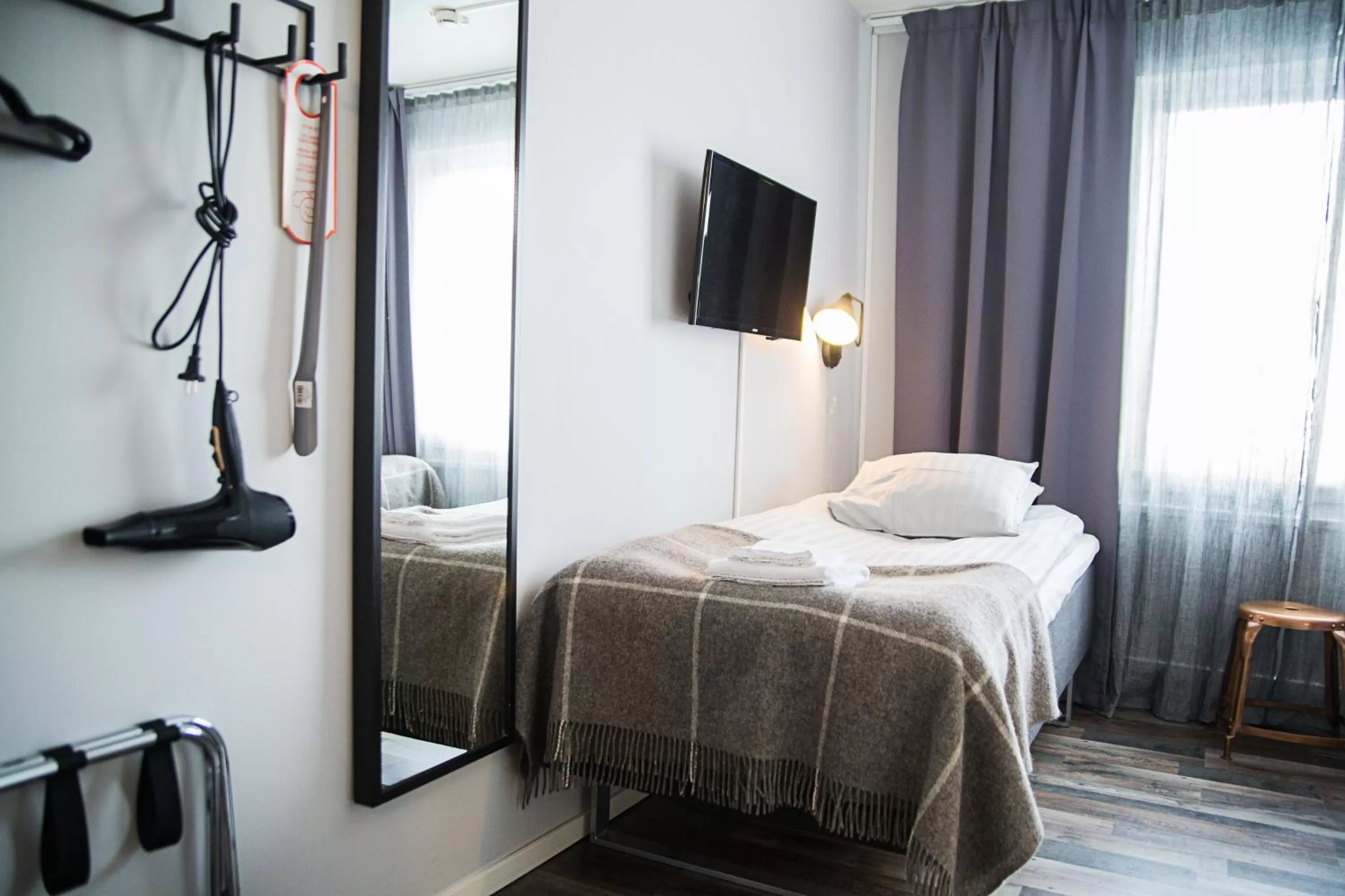 Property building in SPiS Hotel & Hostel