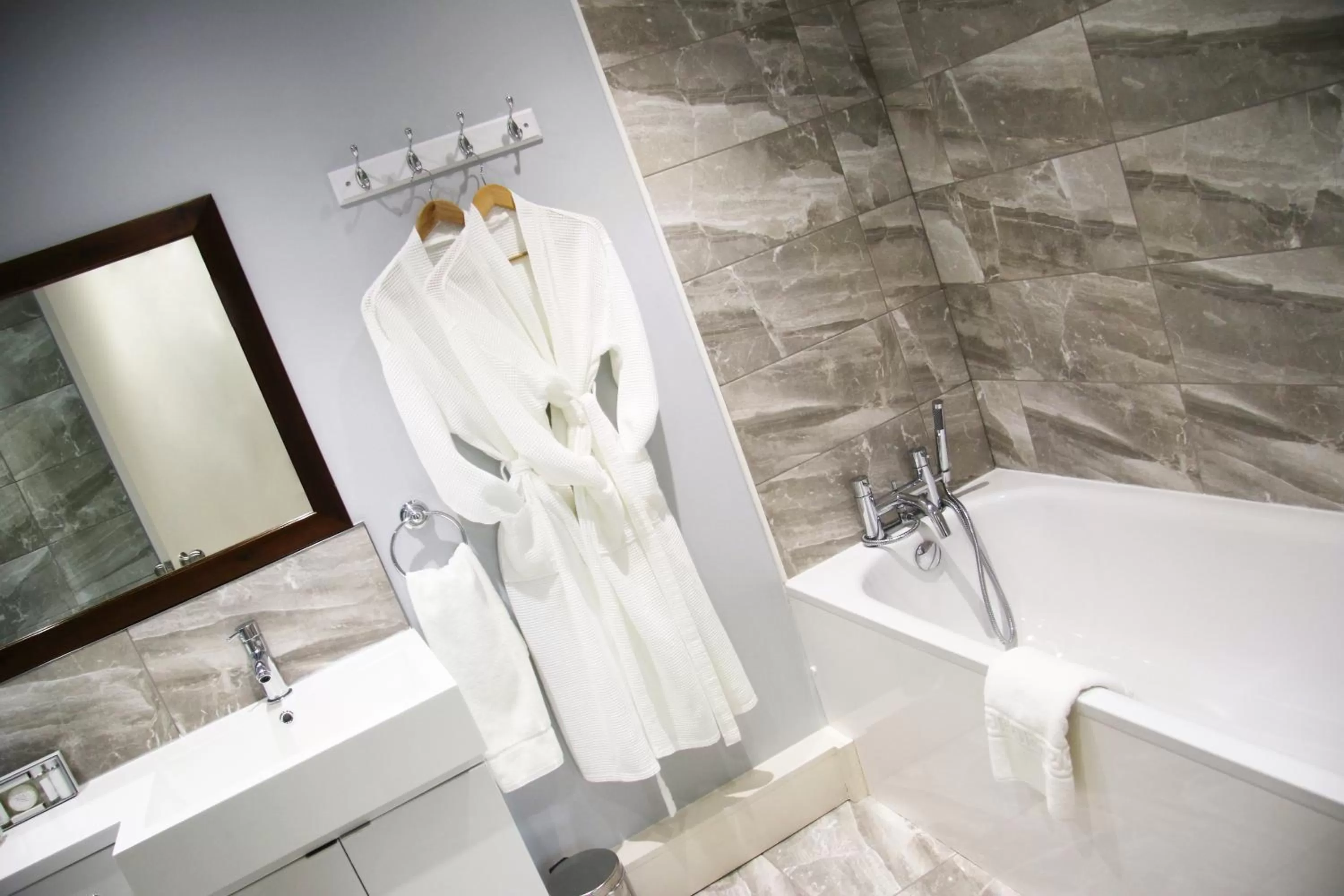 Bathroom in Holdsworth House Hotel