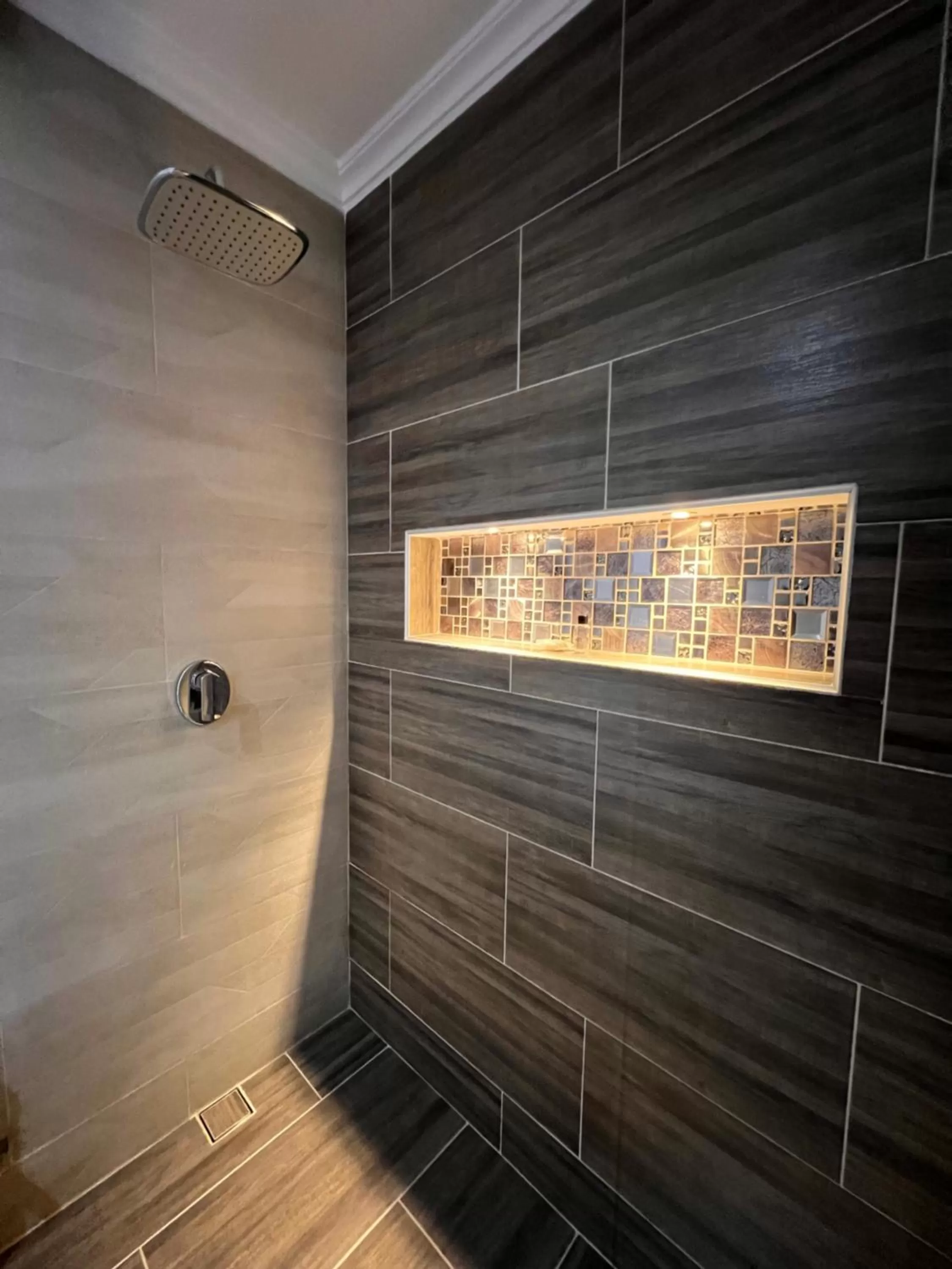 Shower in Suites 109 GH Usaquén