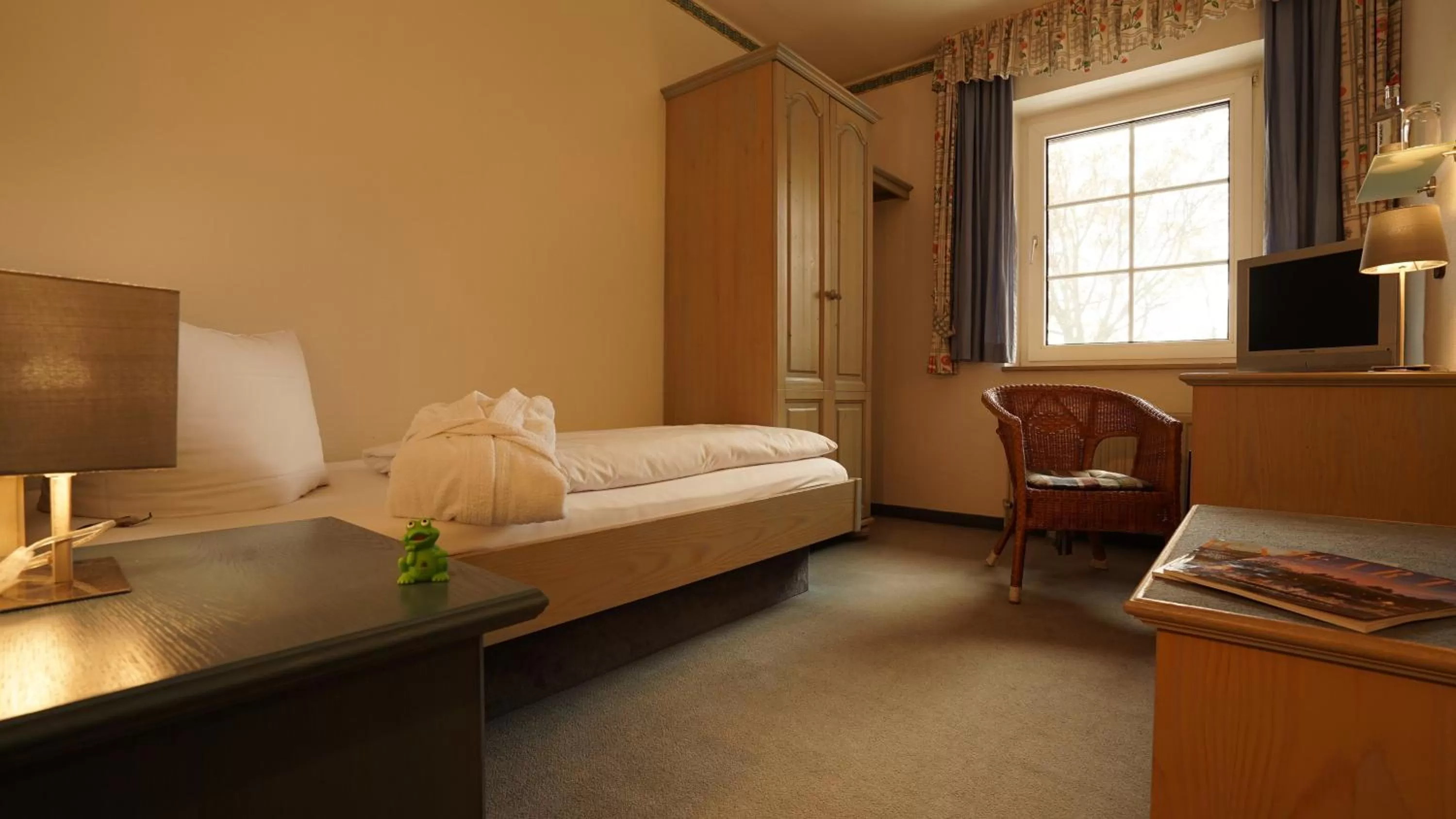 Photo of the whole room, Bed in Brackstedter Mühle e.K.