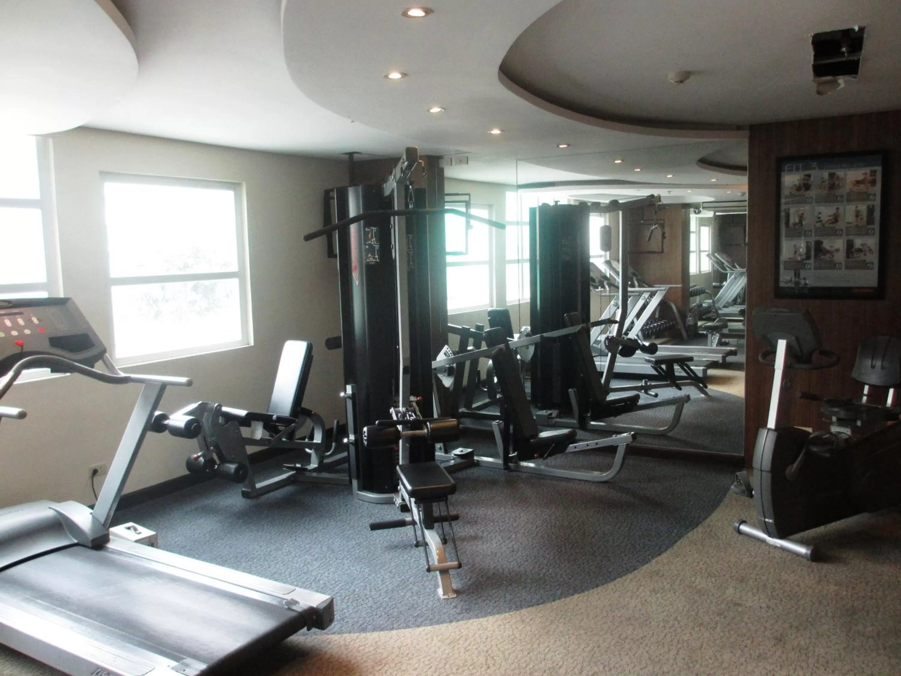 Fitness centre/facilities in Crown Regency Hotel Makati