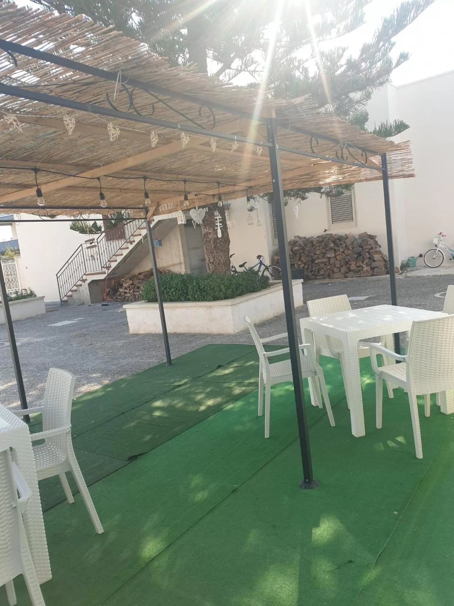 Swimming Pool in B&B IL MENHIR