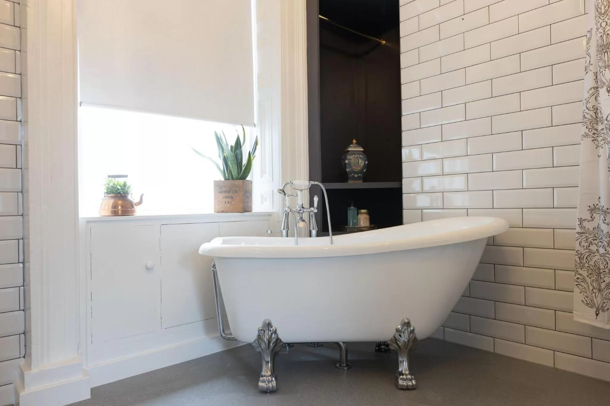 Bathroom in The Warren Belfast