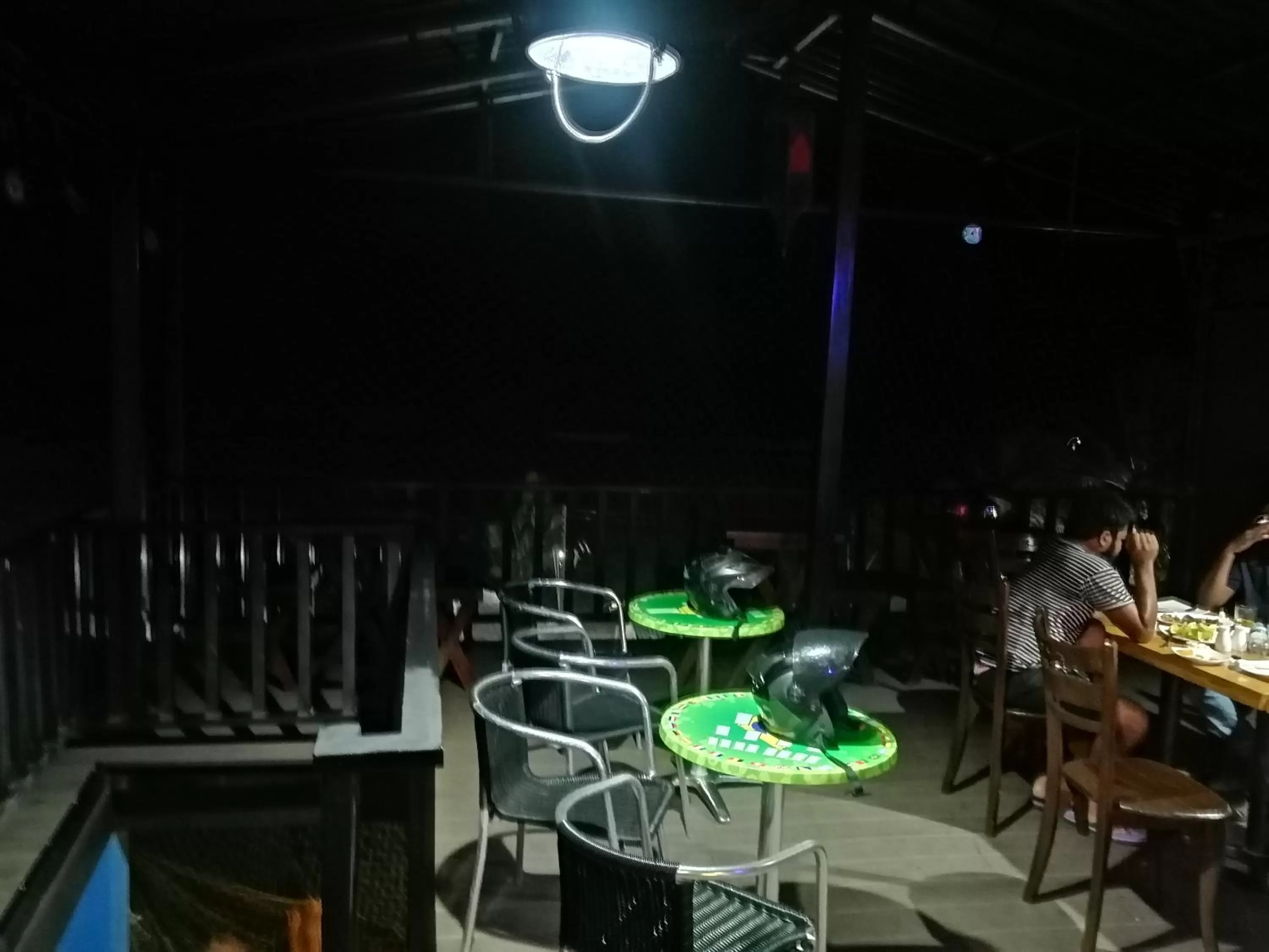 Le Petit Hotel & Restaurant