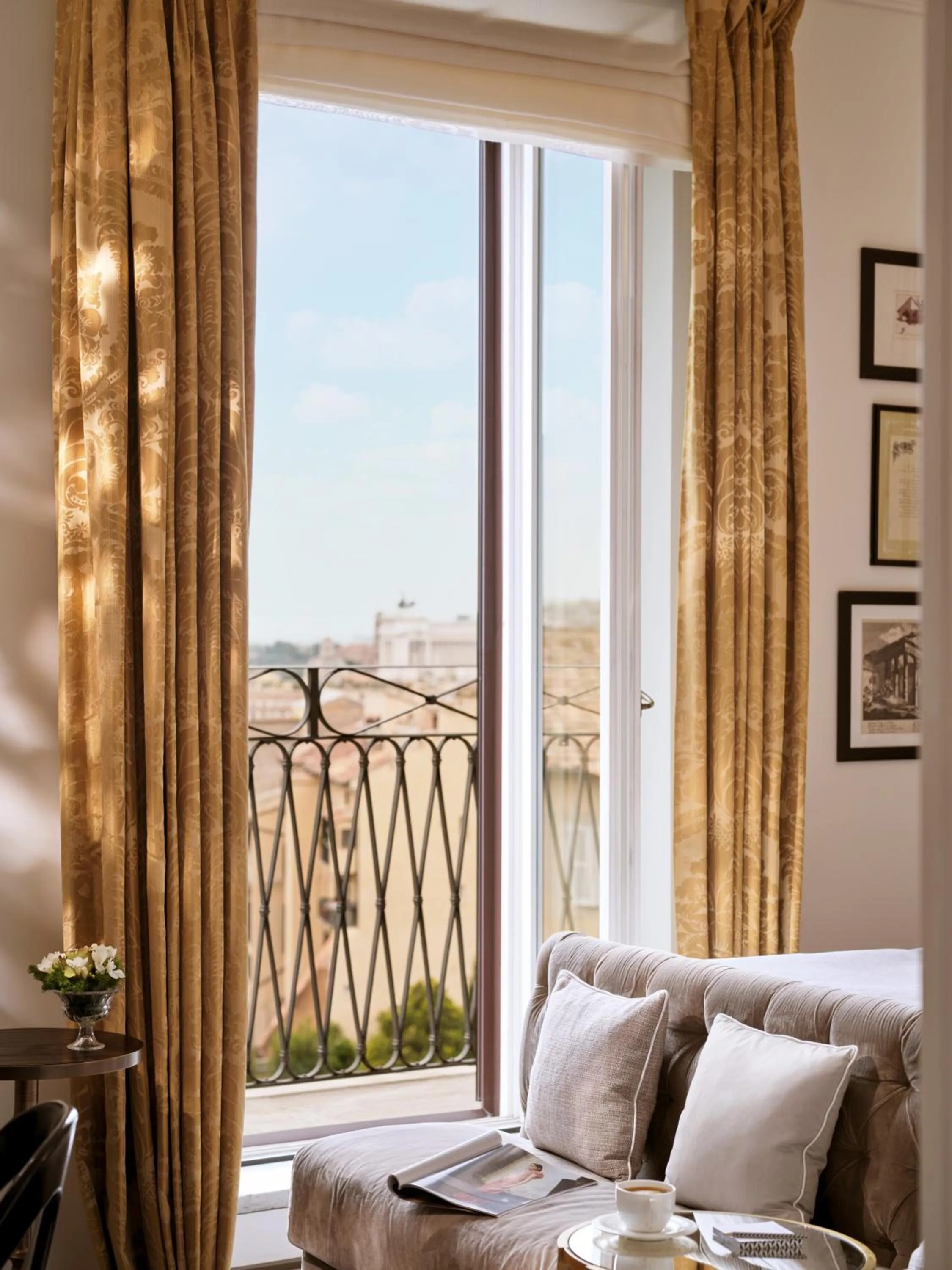 Bedroom in Hotel Eden - Dorchester Collection