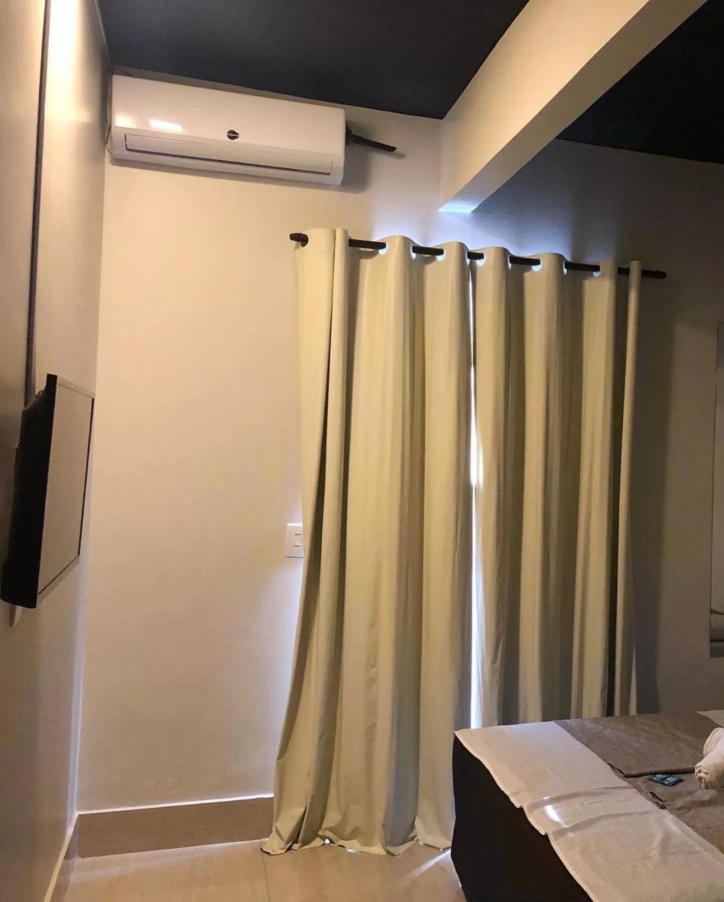 TV/Entertainment Center in Riacho Hotel