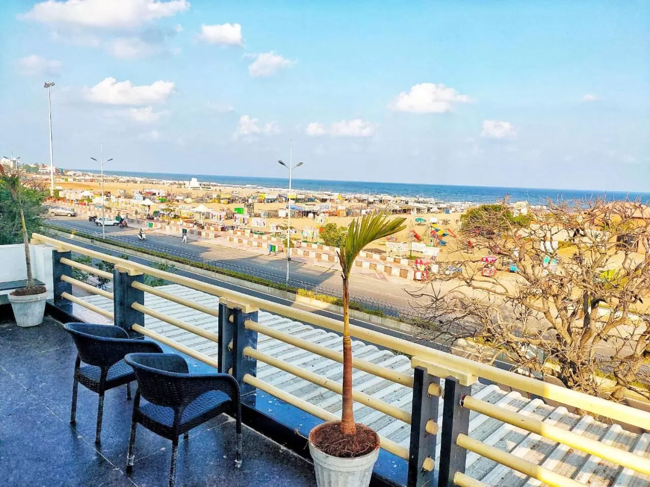 Balcony/Terrace in Kolam Elliots Beach