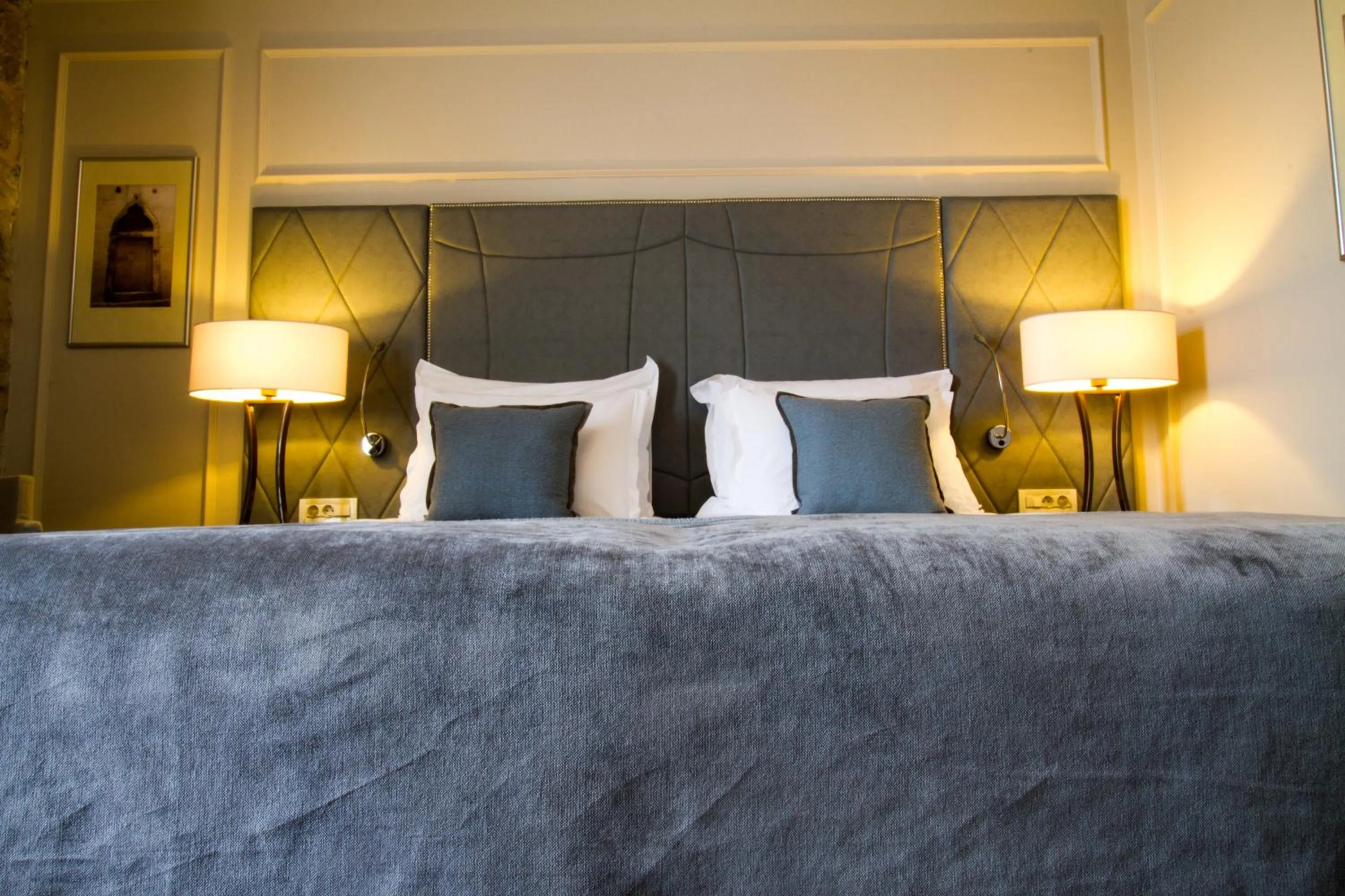 Bed in Bastion Heritage Hotel