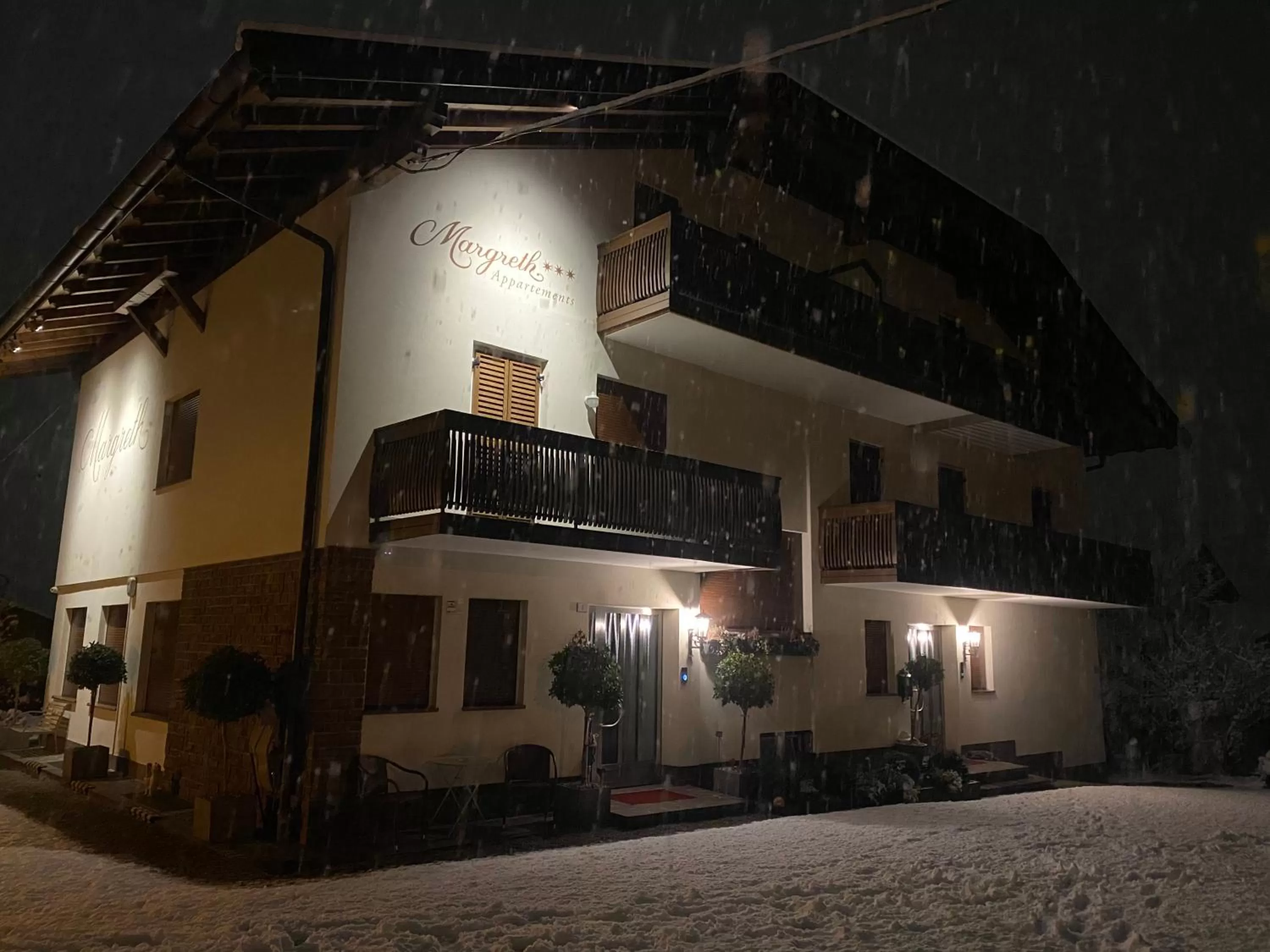 Facade/entrance in Residence Margreth