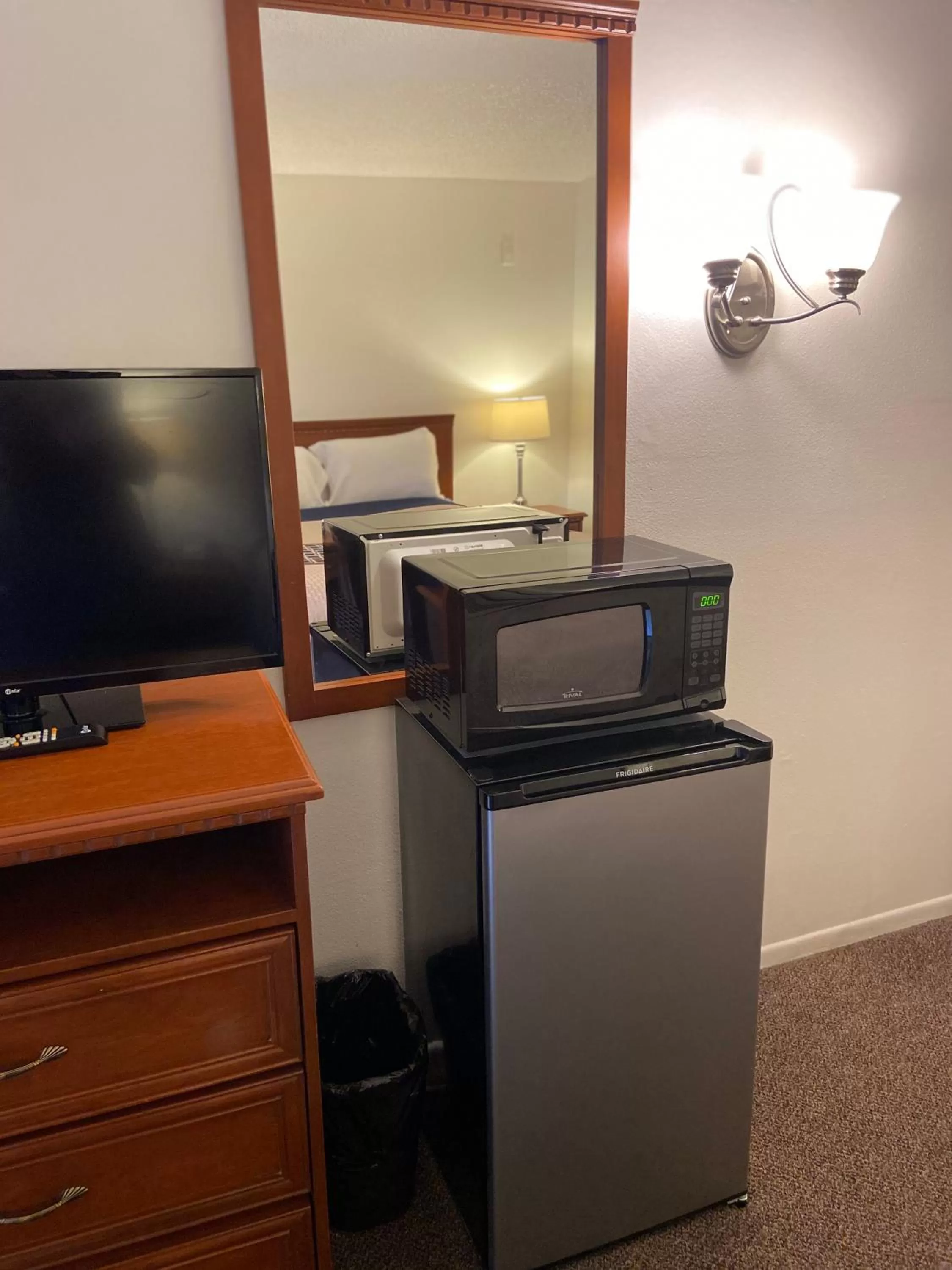 Vantage Point Inn - Woodland Hills