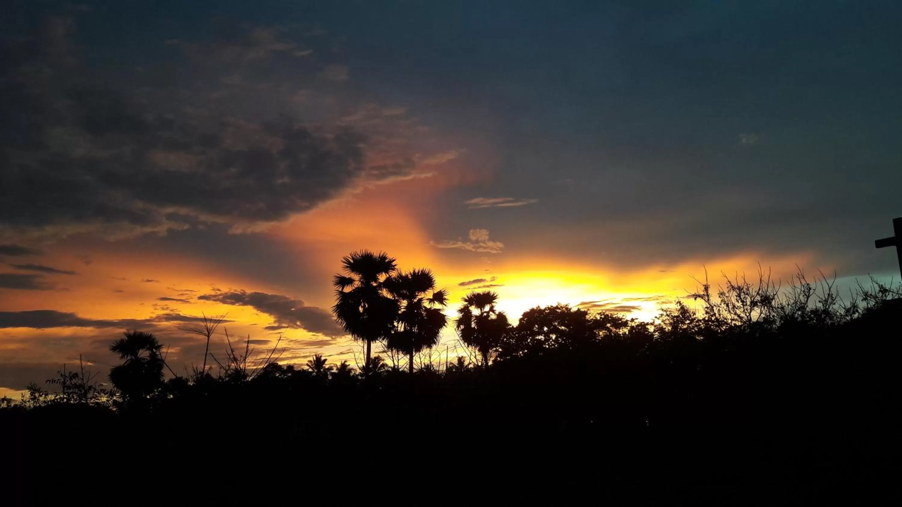 Sunset, Sunrise/Sunset in Blackstar Inn