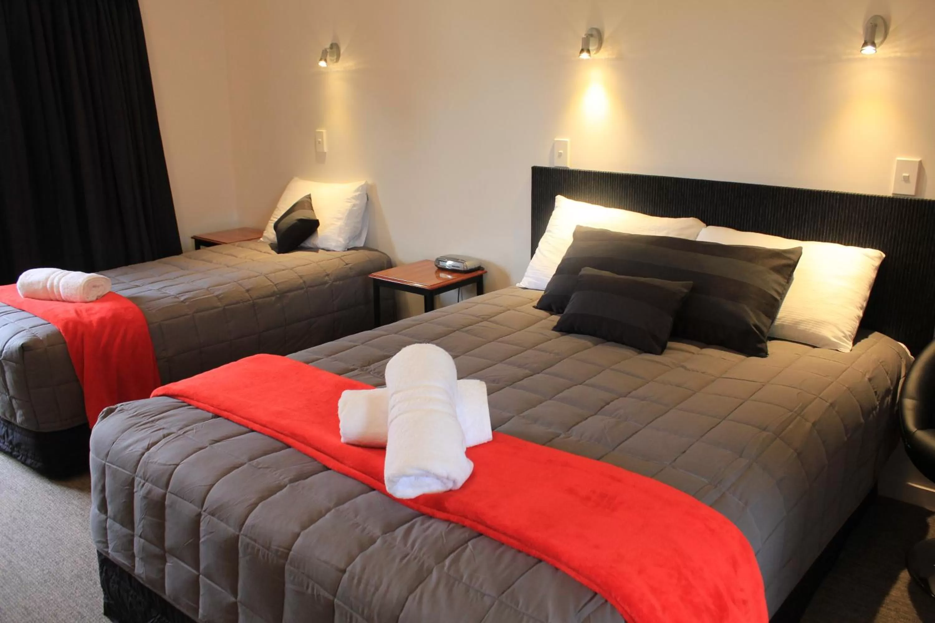 Bed in Bella Vista Motel Te Anau