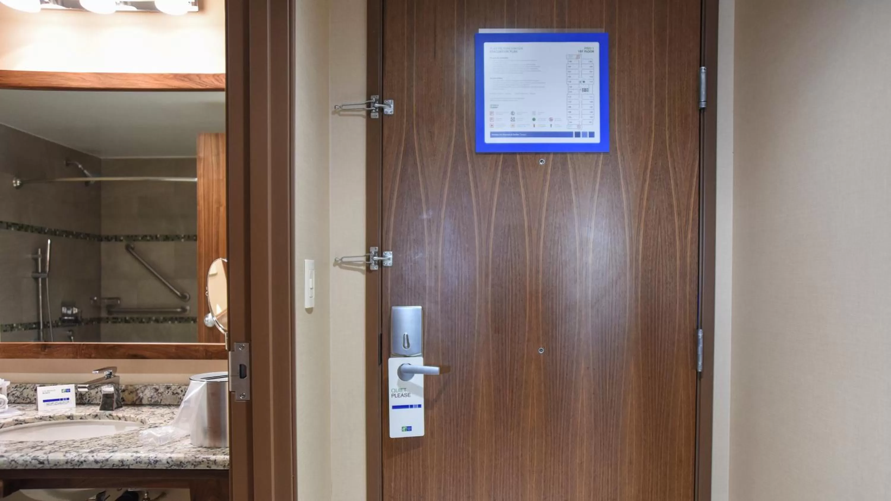 Photo of the whole room in Holiday Inn Express and Suites Celaya by IHG