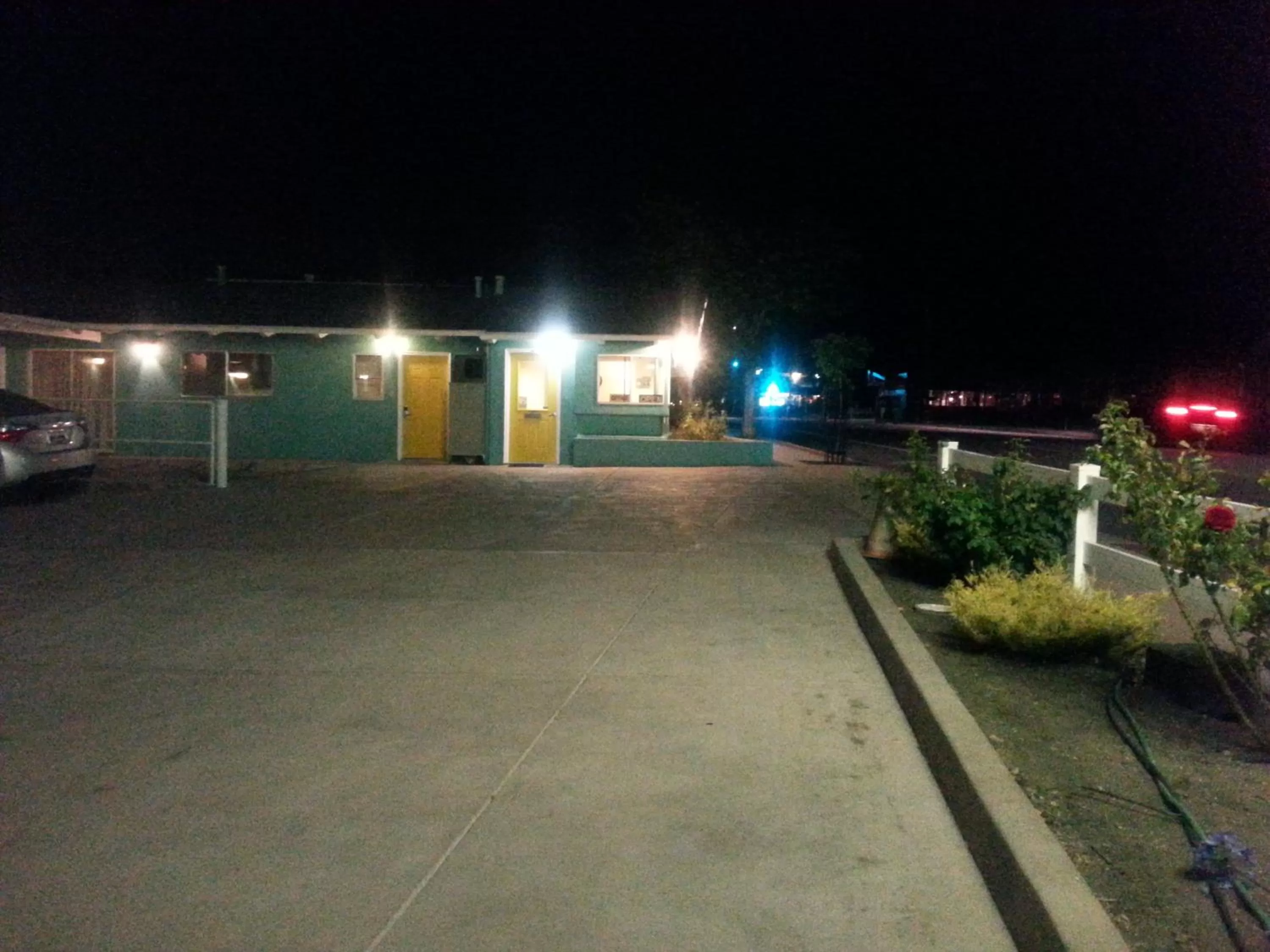 Facade/entrance in Villa Motel