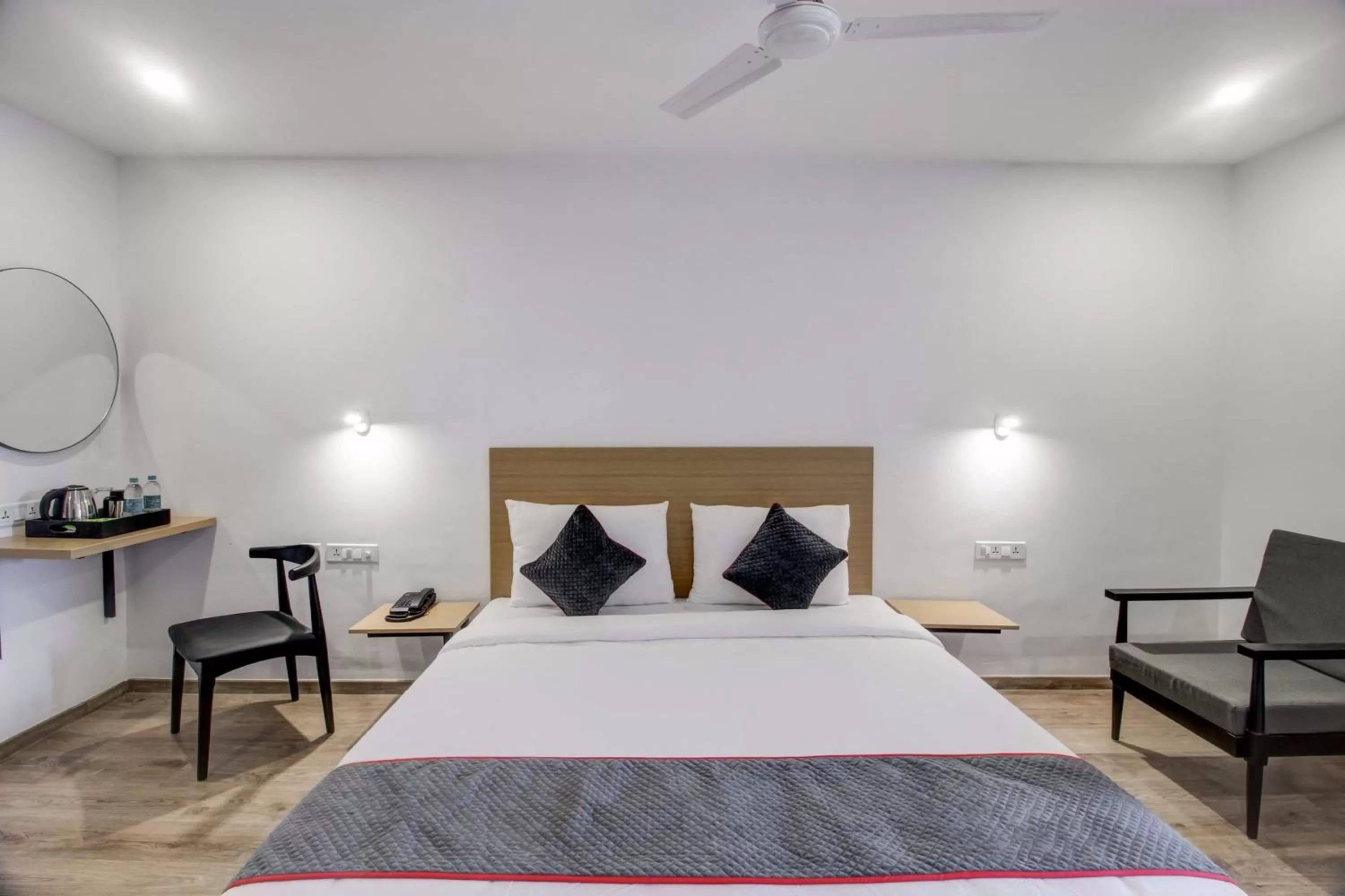 Bedroom, Bed in Super Townhouse RCC Majestic 397 LB Nagar