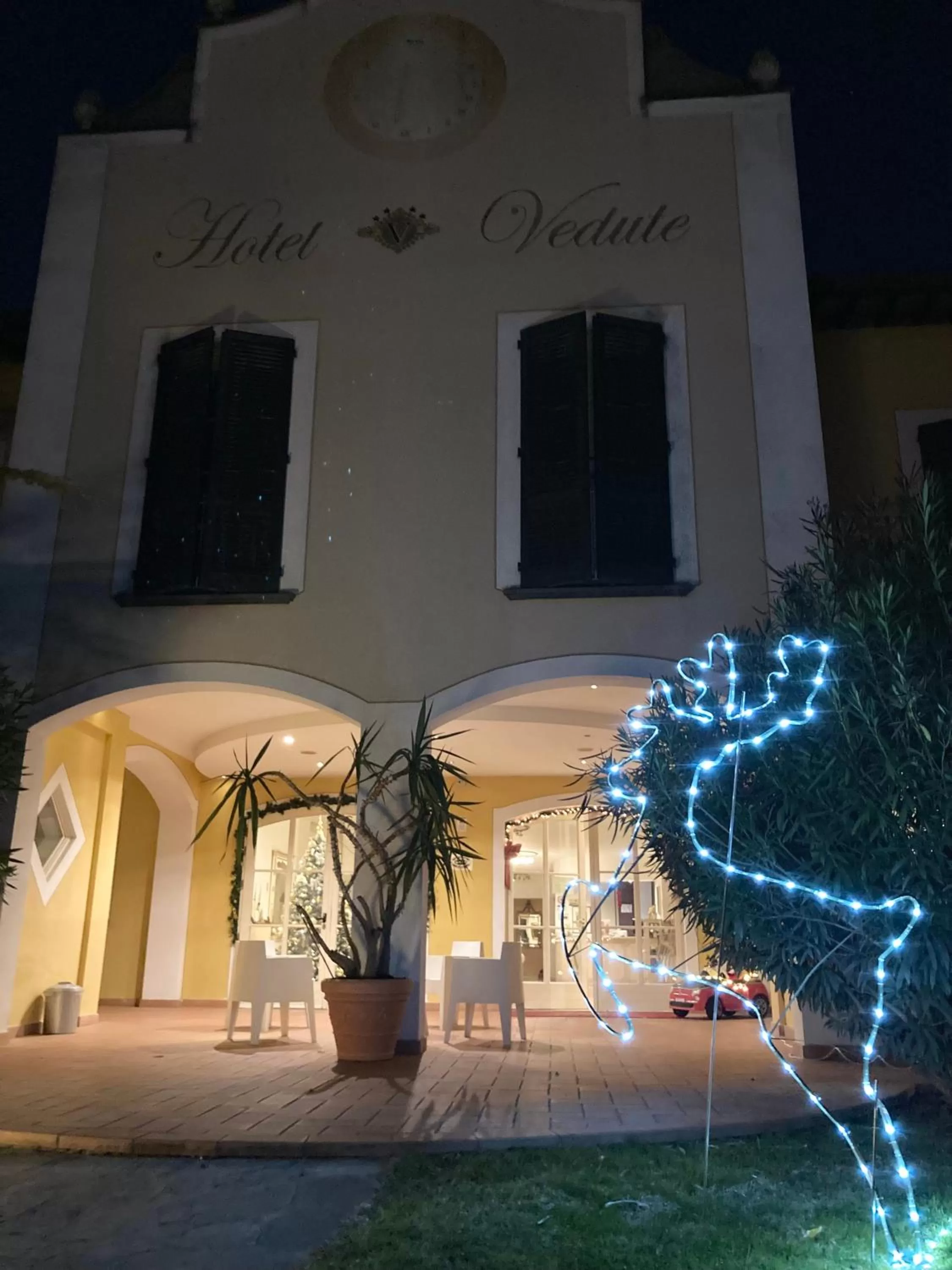 Property Building in Hotel Vedute