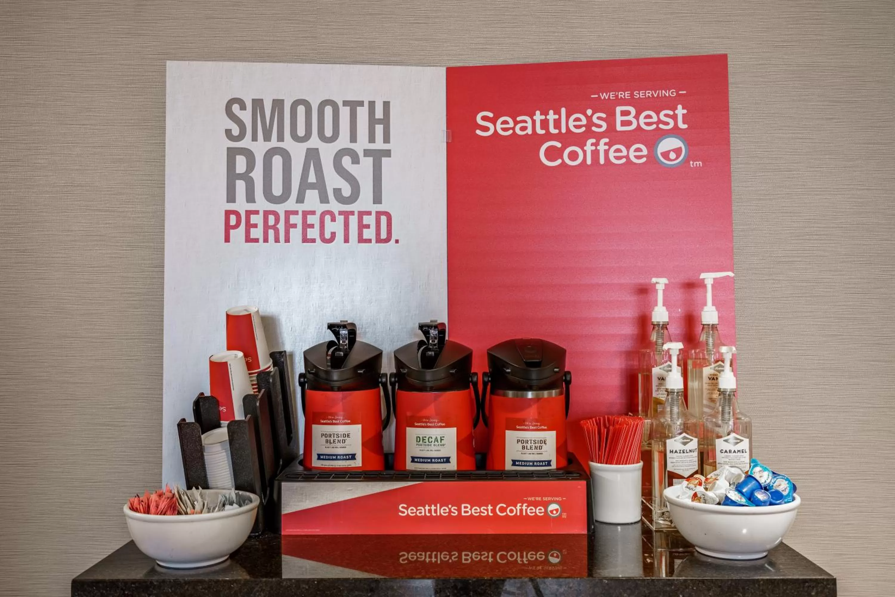 Coffee/tea facilities in Cobblestone Suites - Ripon