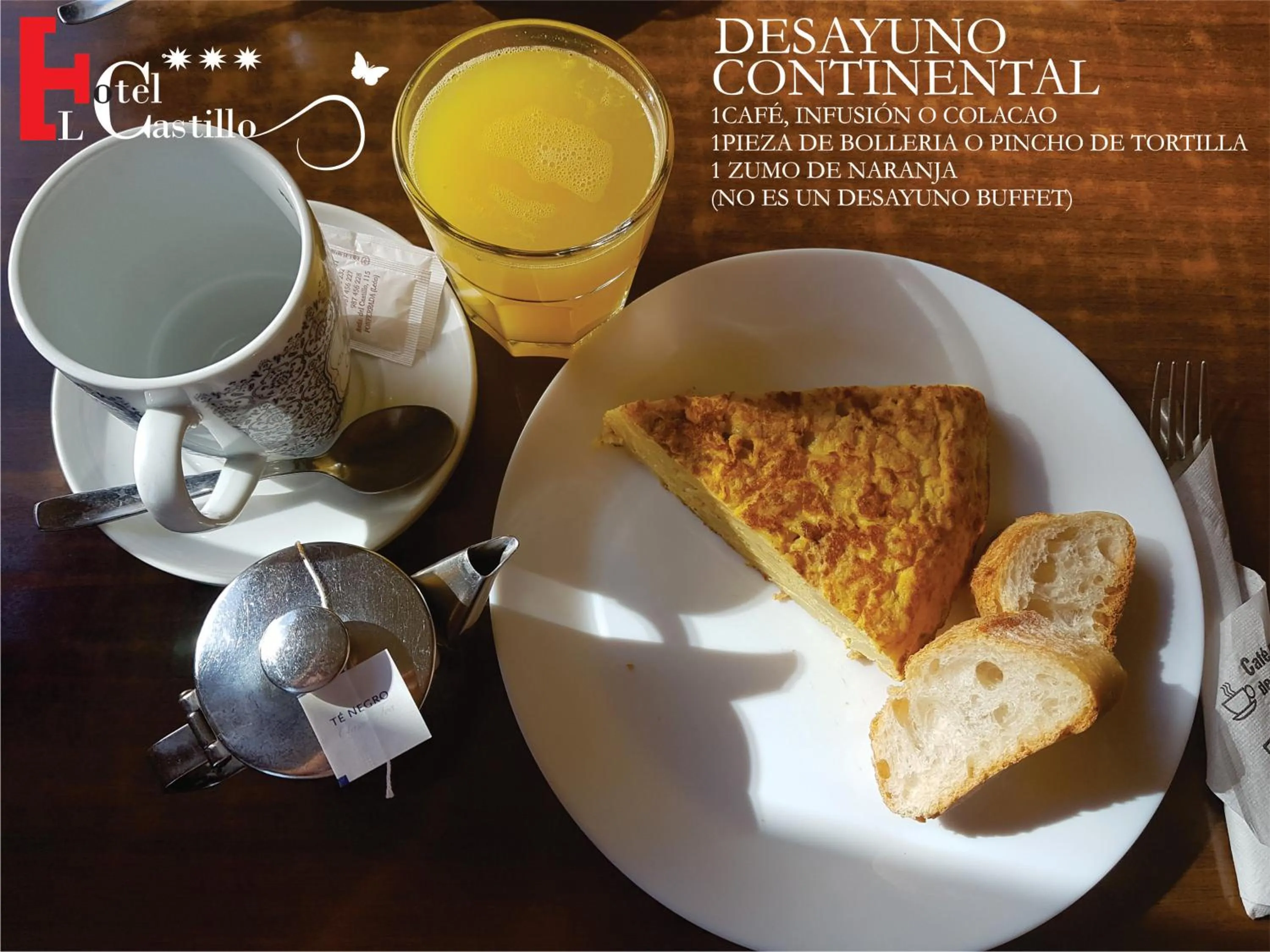 Lounge or bar in Hotel El Castillo