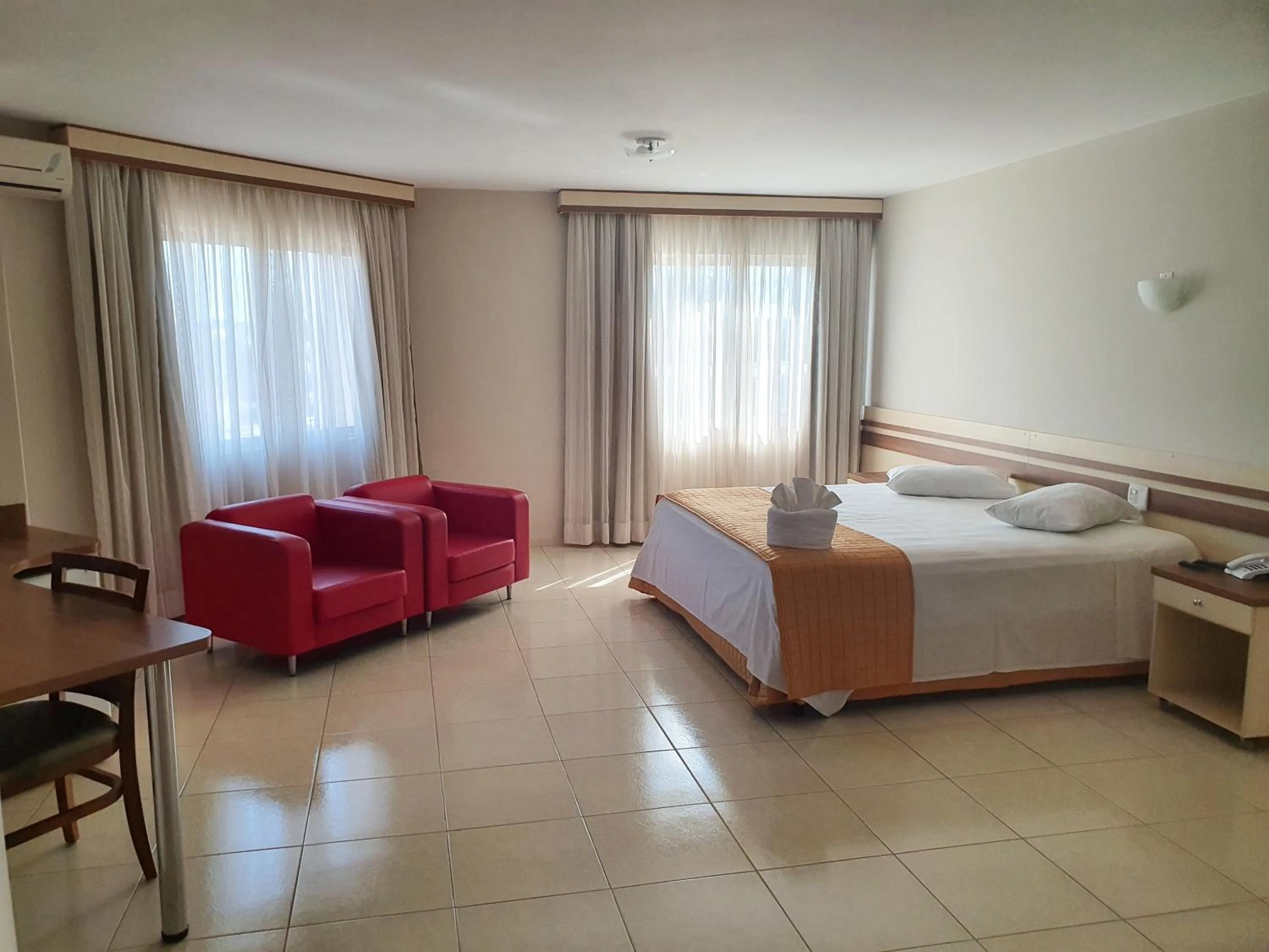 Photo of the whole room, Bed in San Marino Palace Hotel