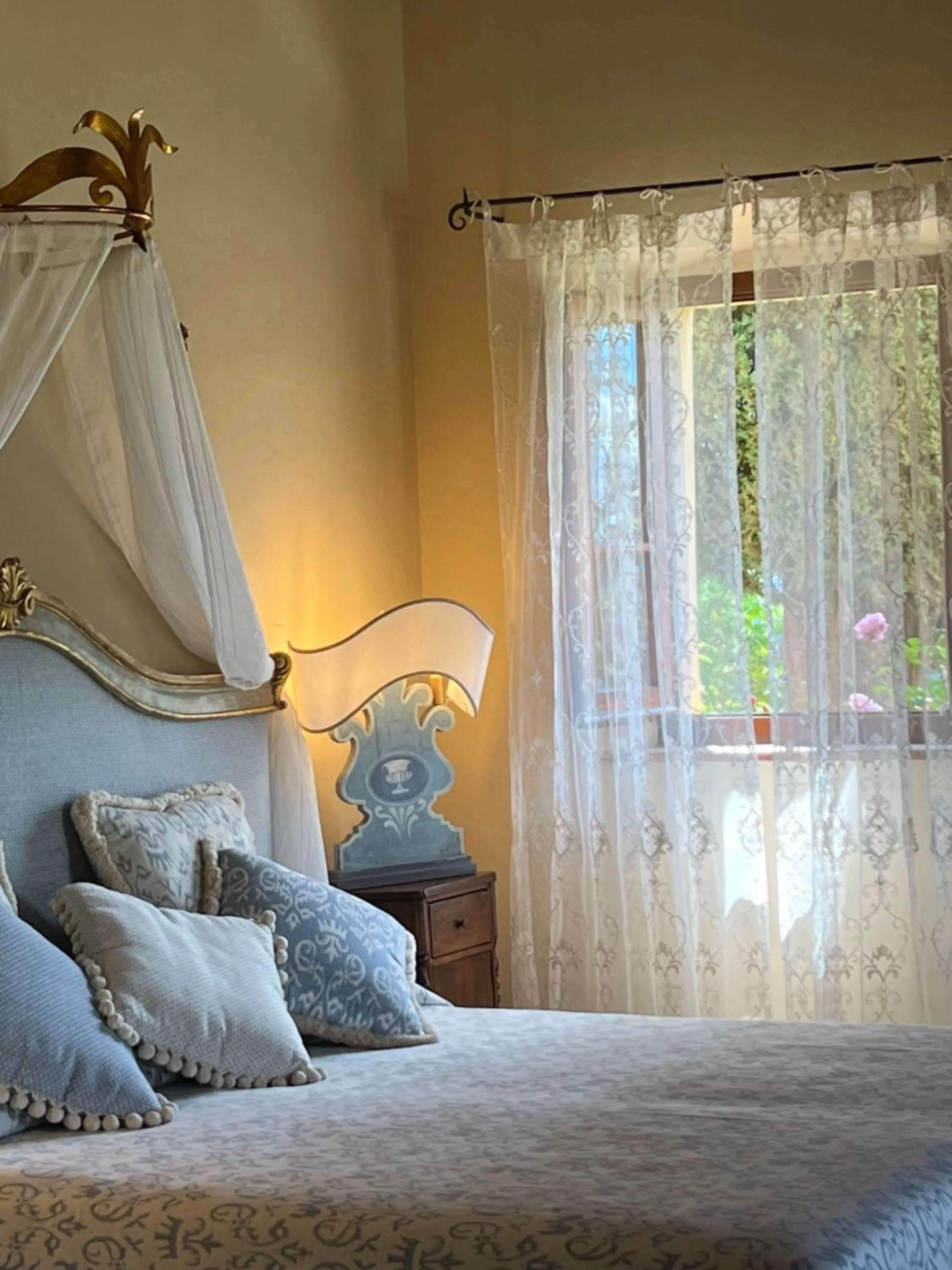 Bedroom, Bed in Il Falconiere Relais & Spa