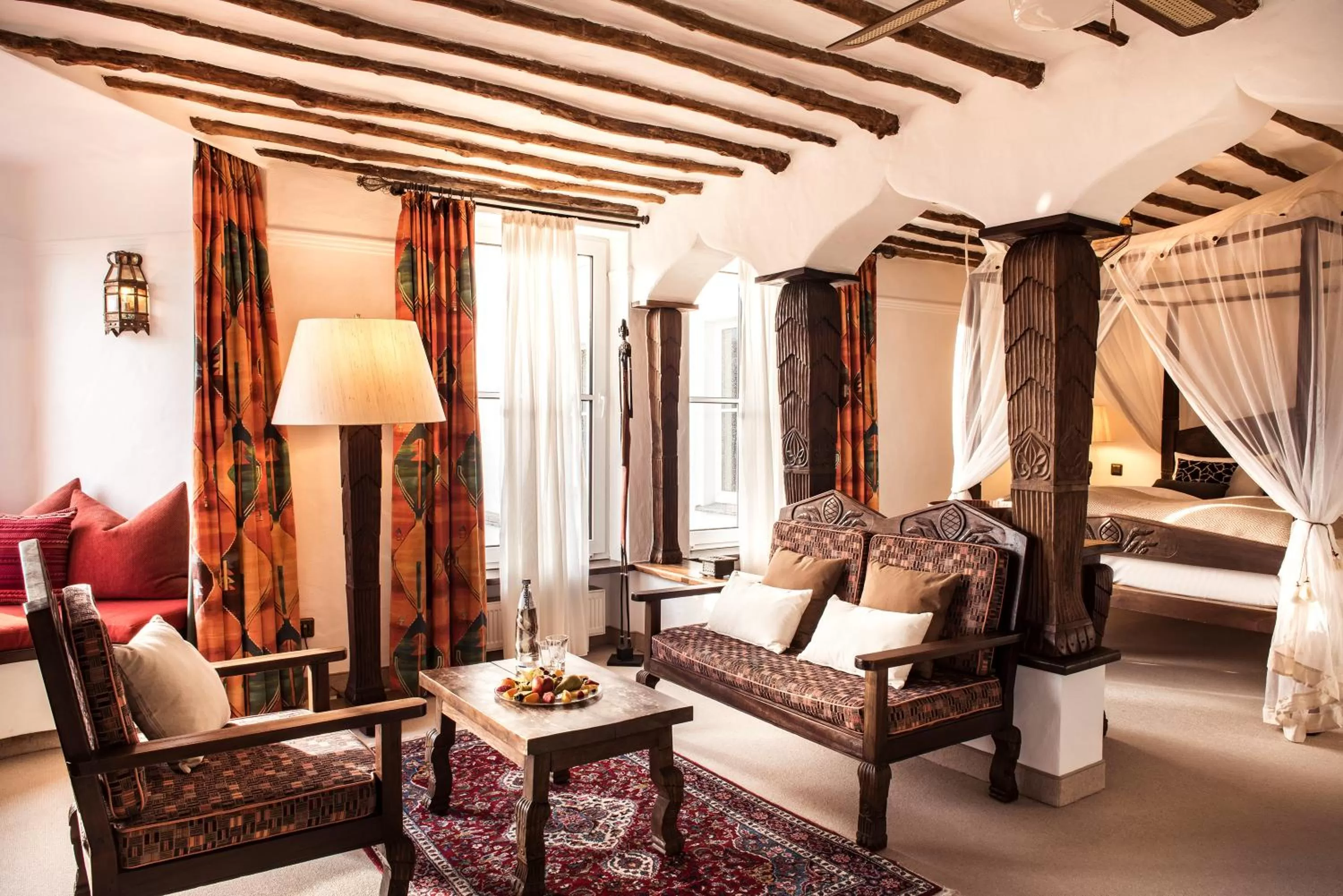 Photo of the whole room in Sunderland Hotel