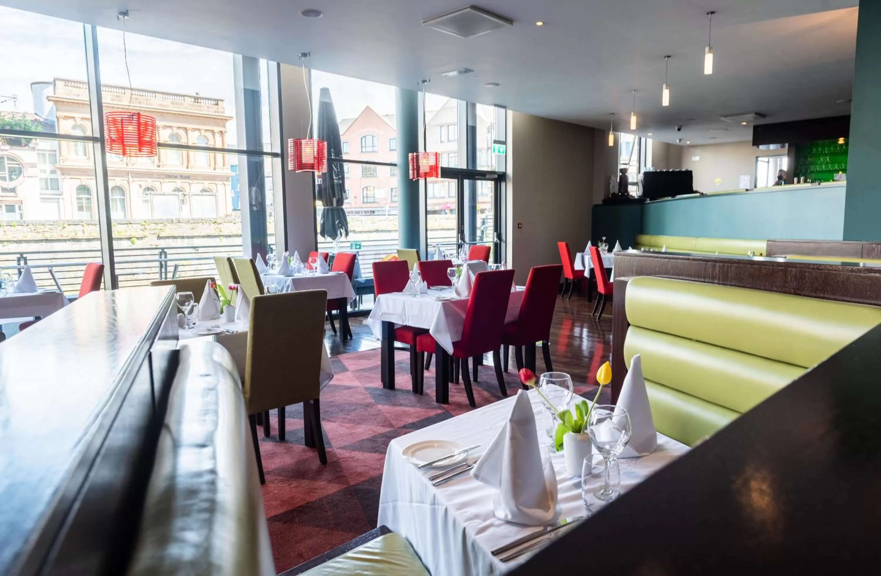 Restaurant/places to eat in The Glasshouse