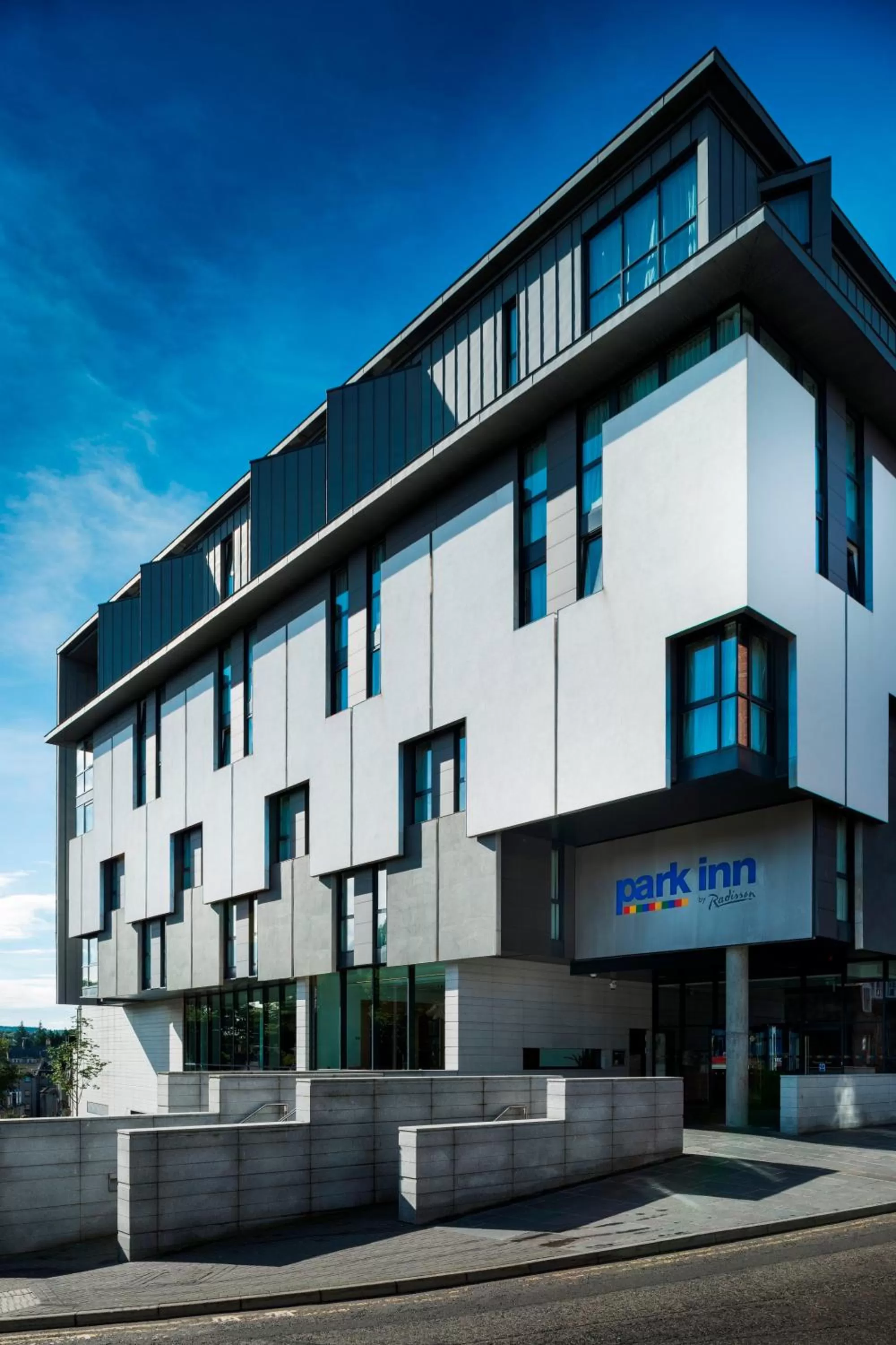 Facade/entrance in Park Inn by Radisson Aberdeen