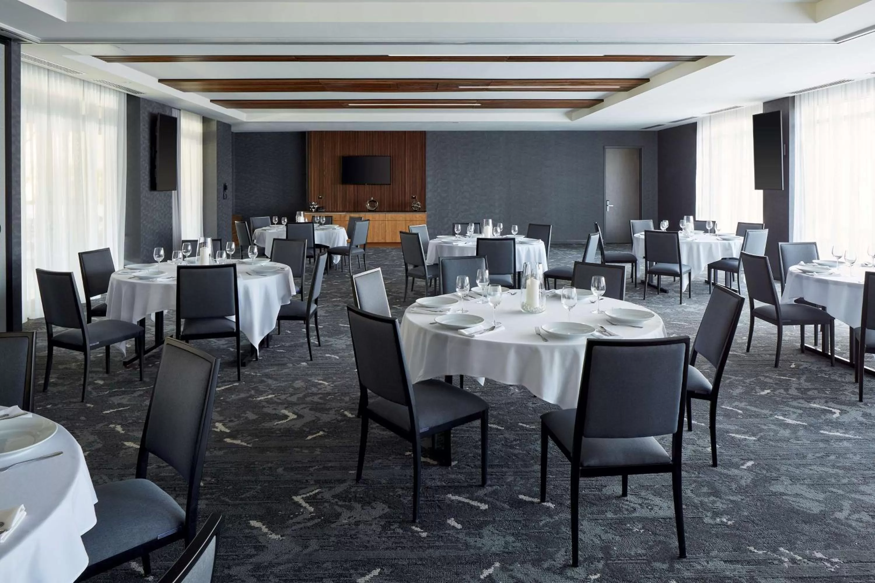Meeting/conference room in Homewood Suites By Hilton Montreal Downtown
