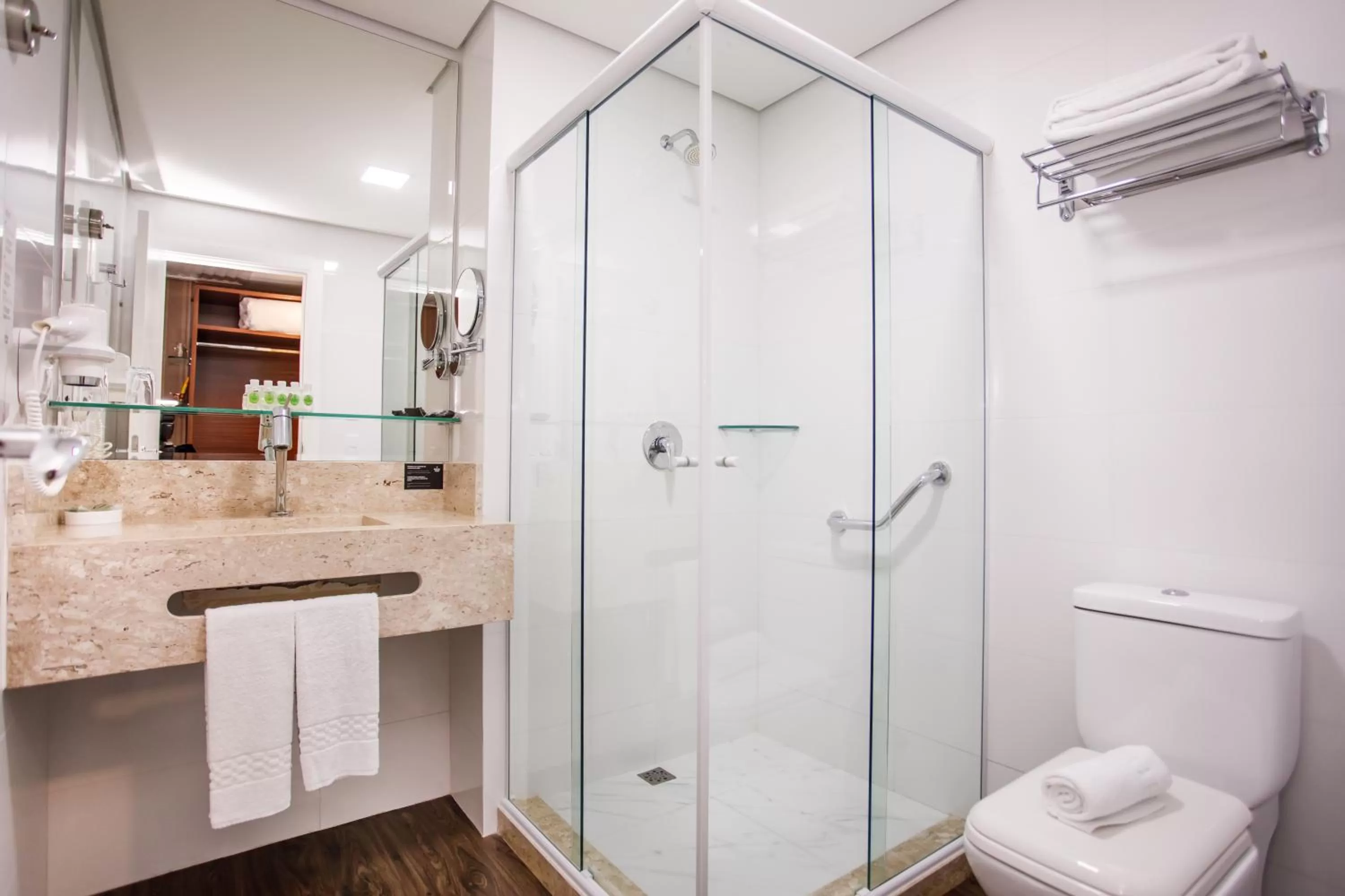 Shower in Sofistic Hotel