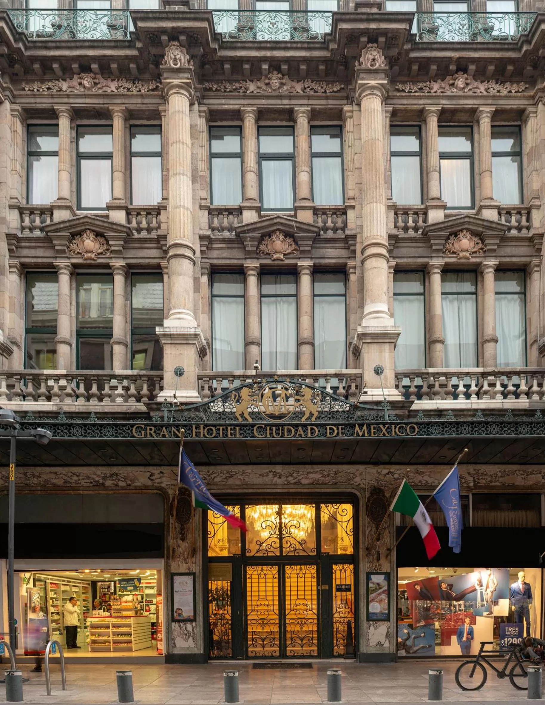 Facade/entrance in Gran Hotel Ciudad de México Zócalo View