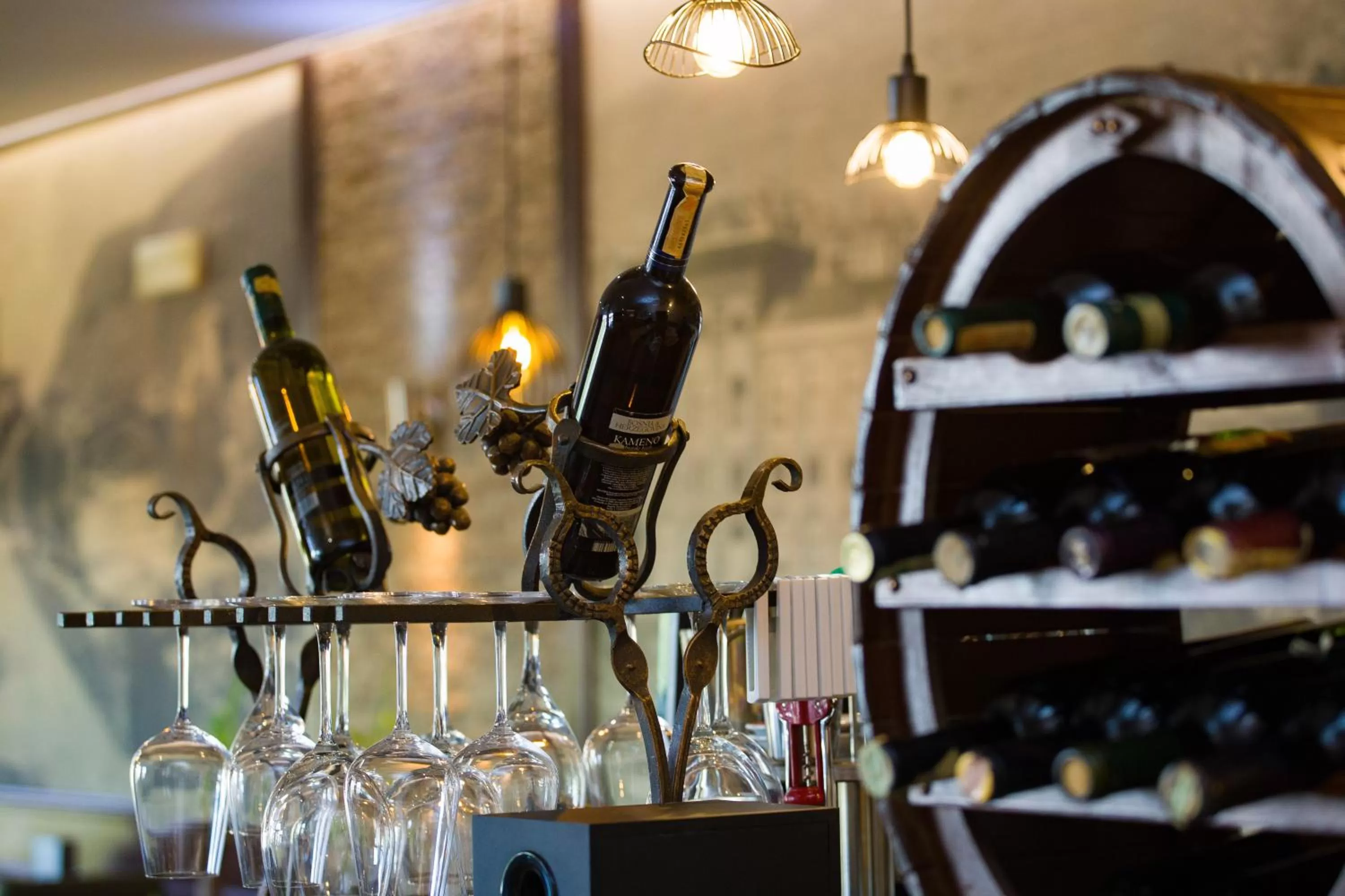 Drinks in Motel Borik