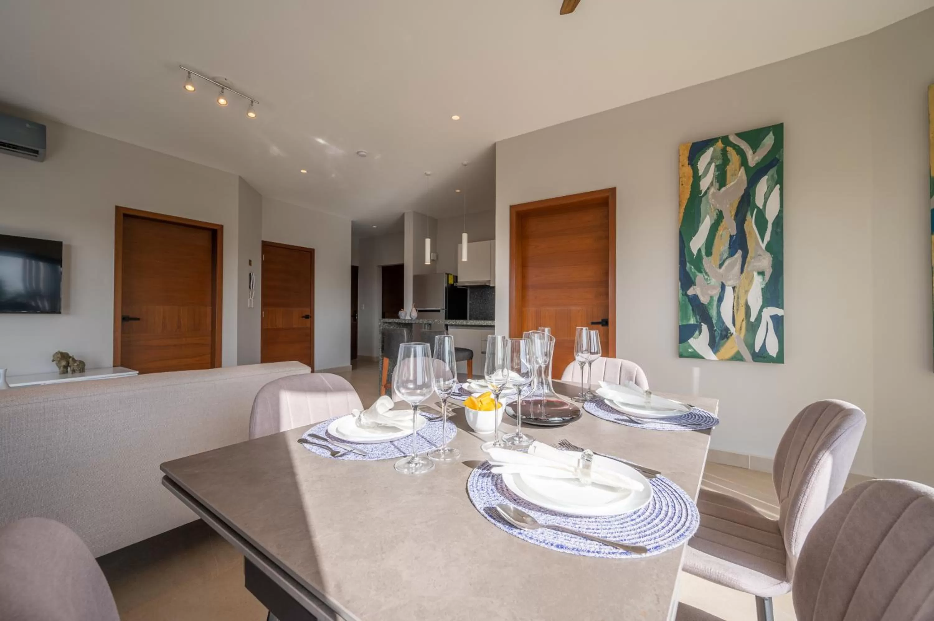 TV and multimedia in Kippal - Modern Oasis - ApartHotel