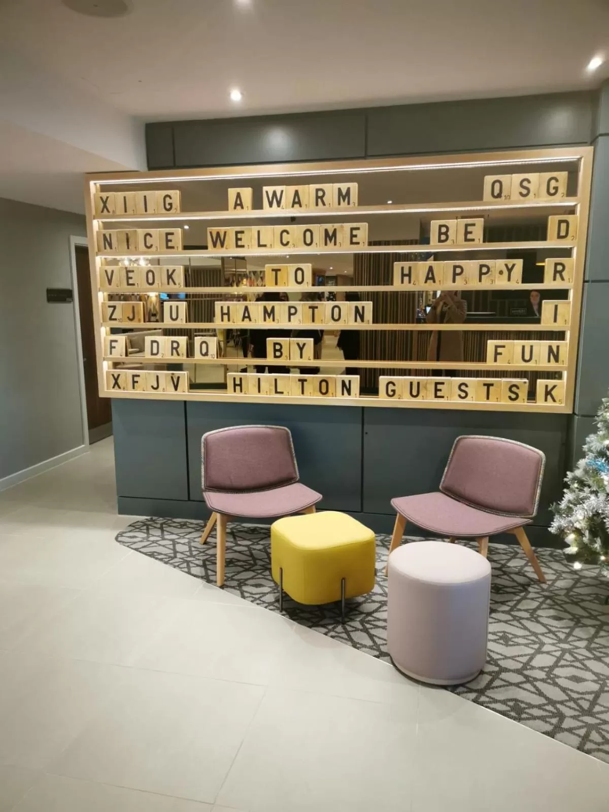 Lobby or reception in Hampton by Hilton Corby