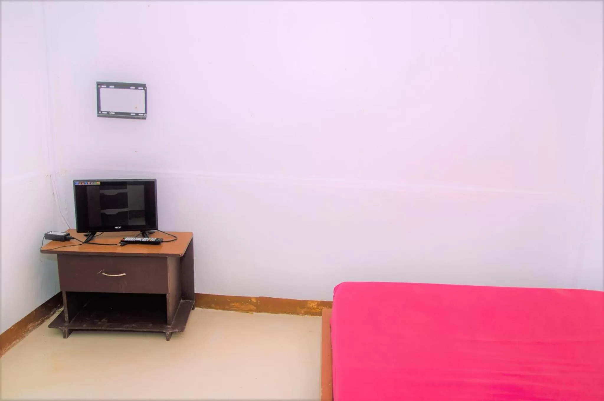 Bed in Gaea's Apartments