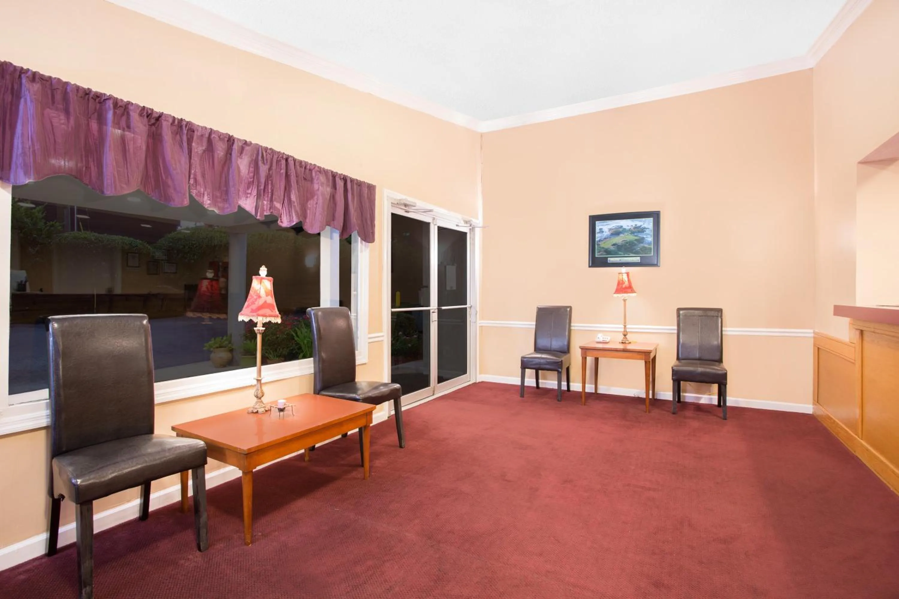 Night in Knights Inn - Augusta