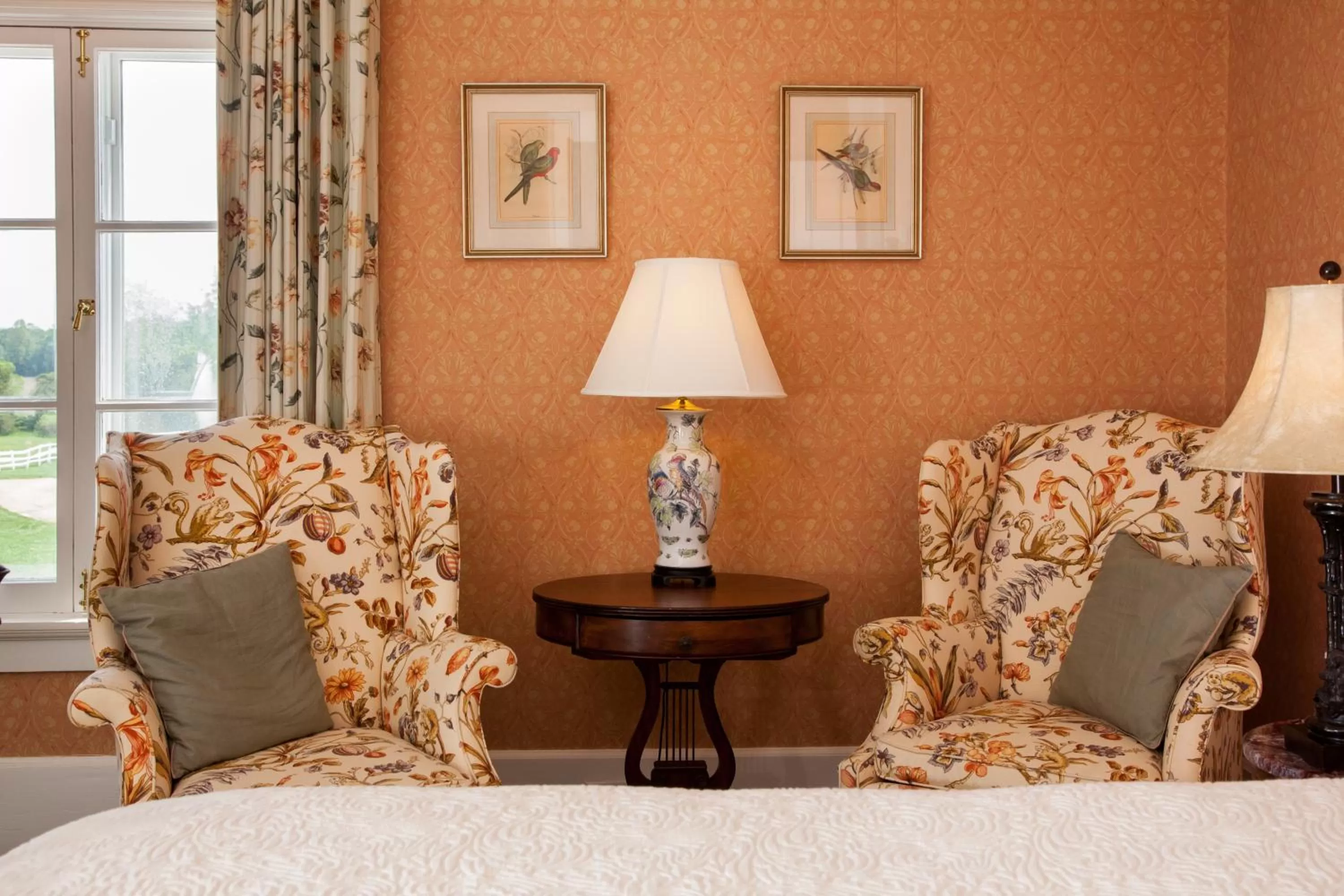 Bed in Inn at Warner Hall