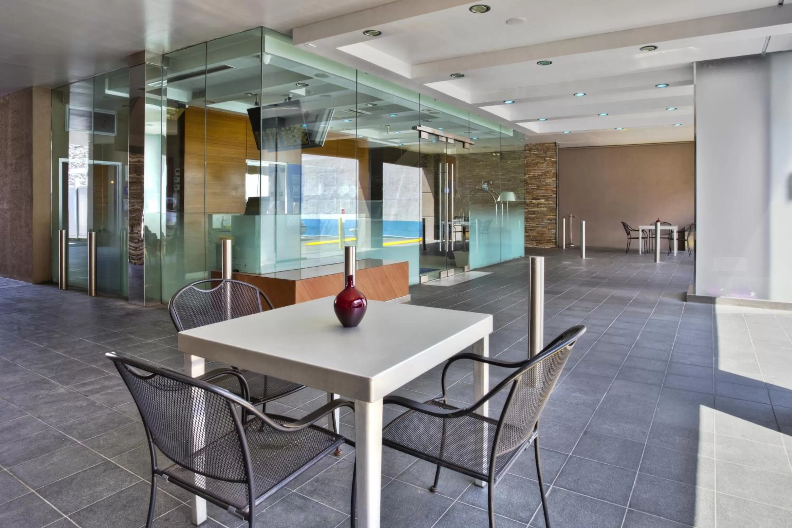 Patio in Hotel Le Bleu