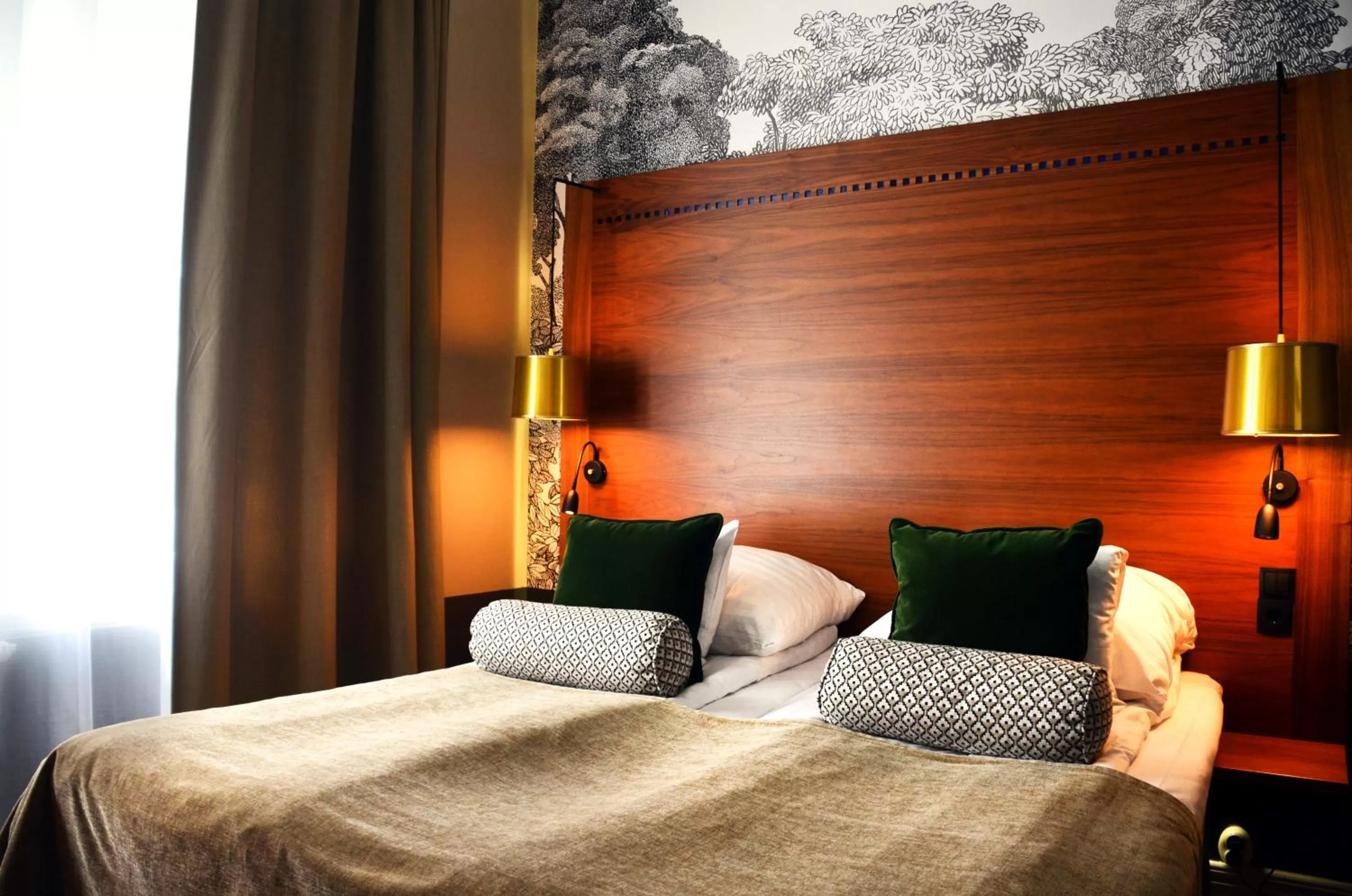 Bed in Home Hotel Temperance