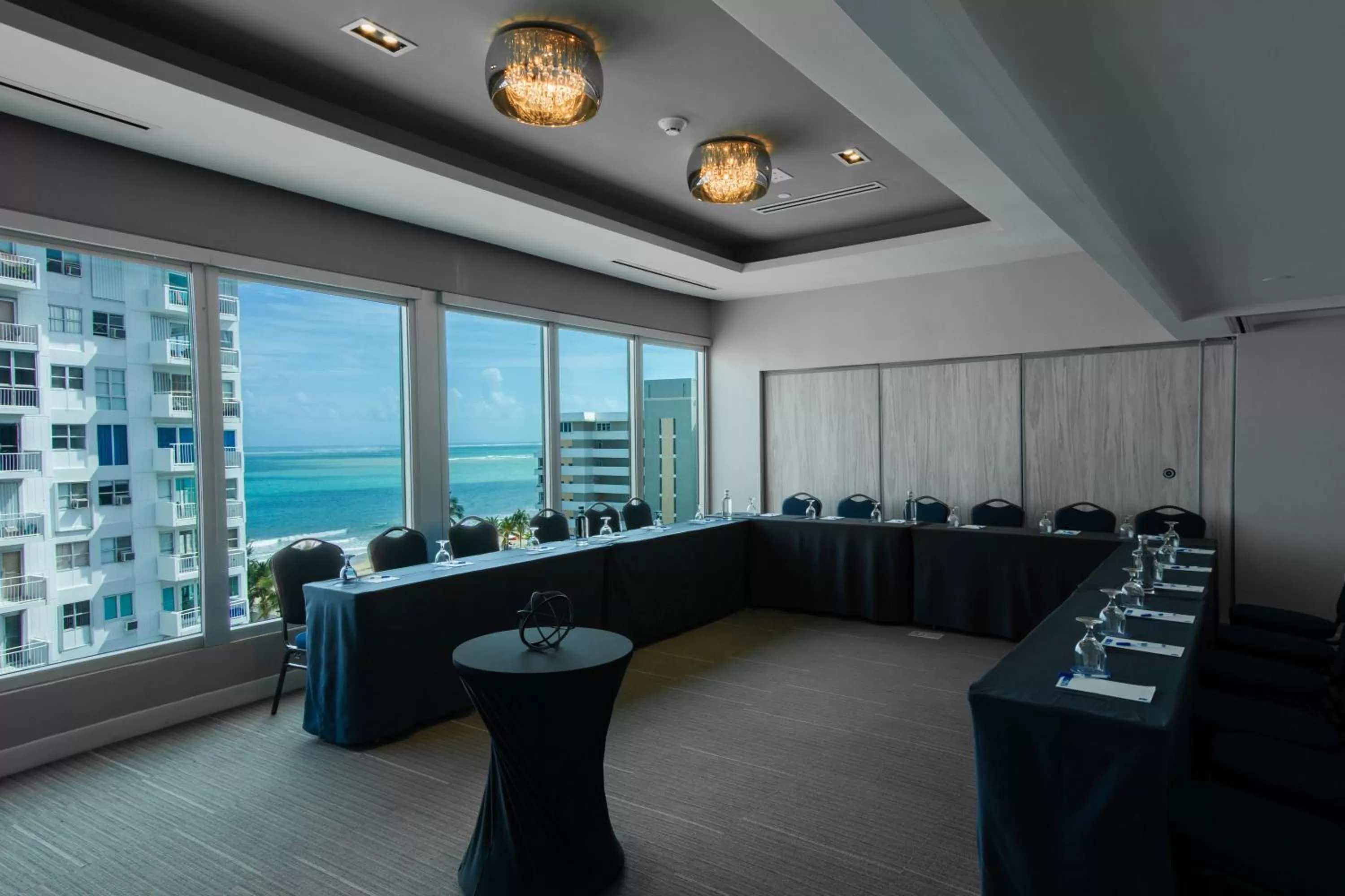 TV and multimedia in TRYP by Wyndham Isla Verde