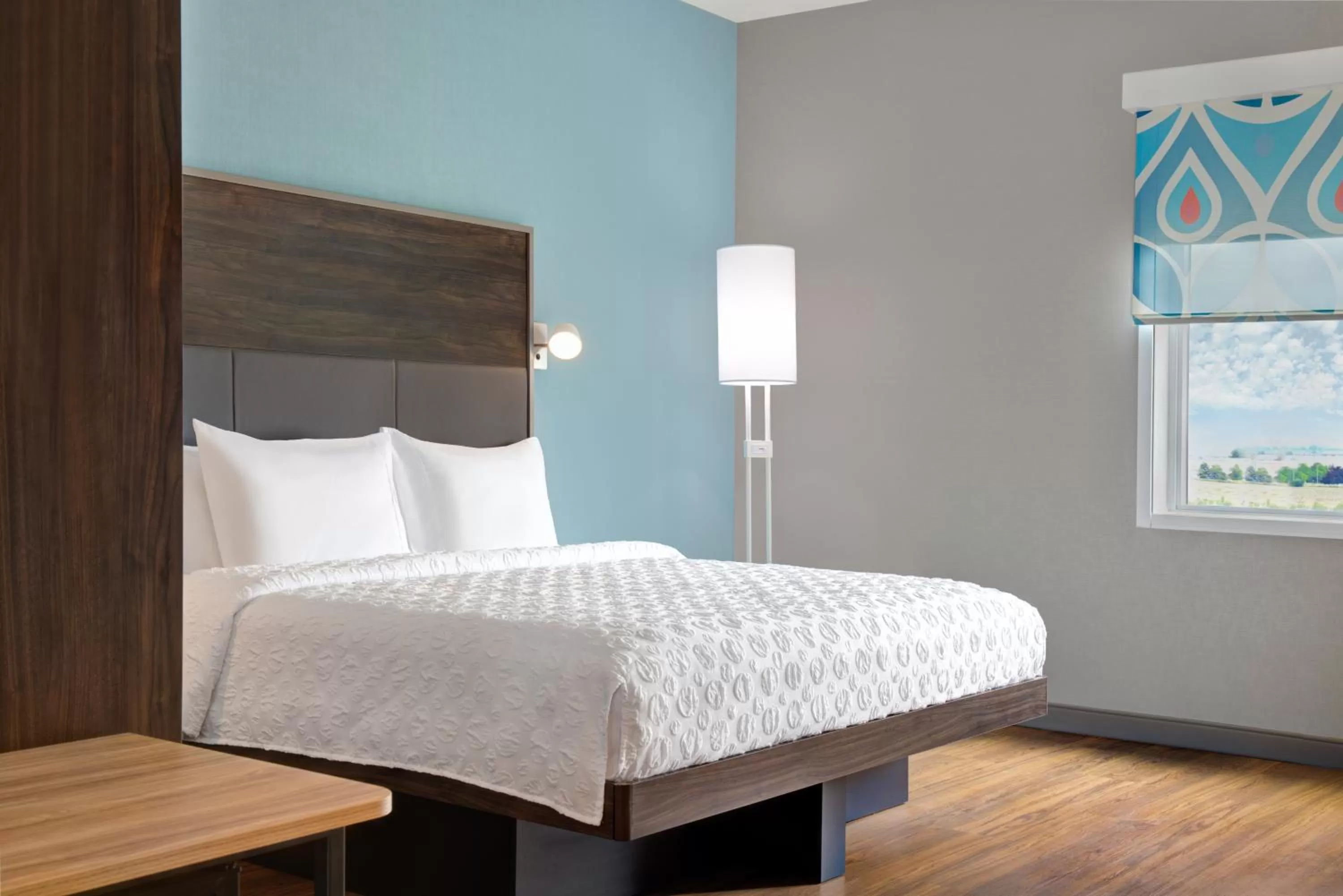 Bed in Tru By Hilton Toronto Airport West