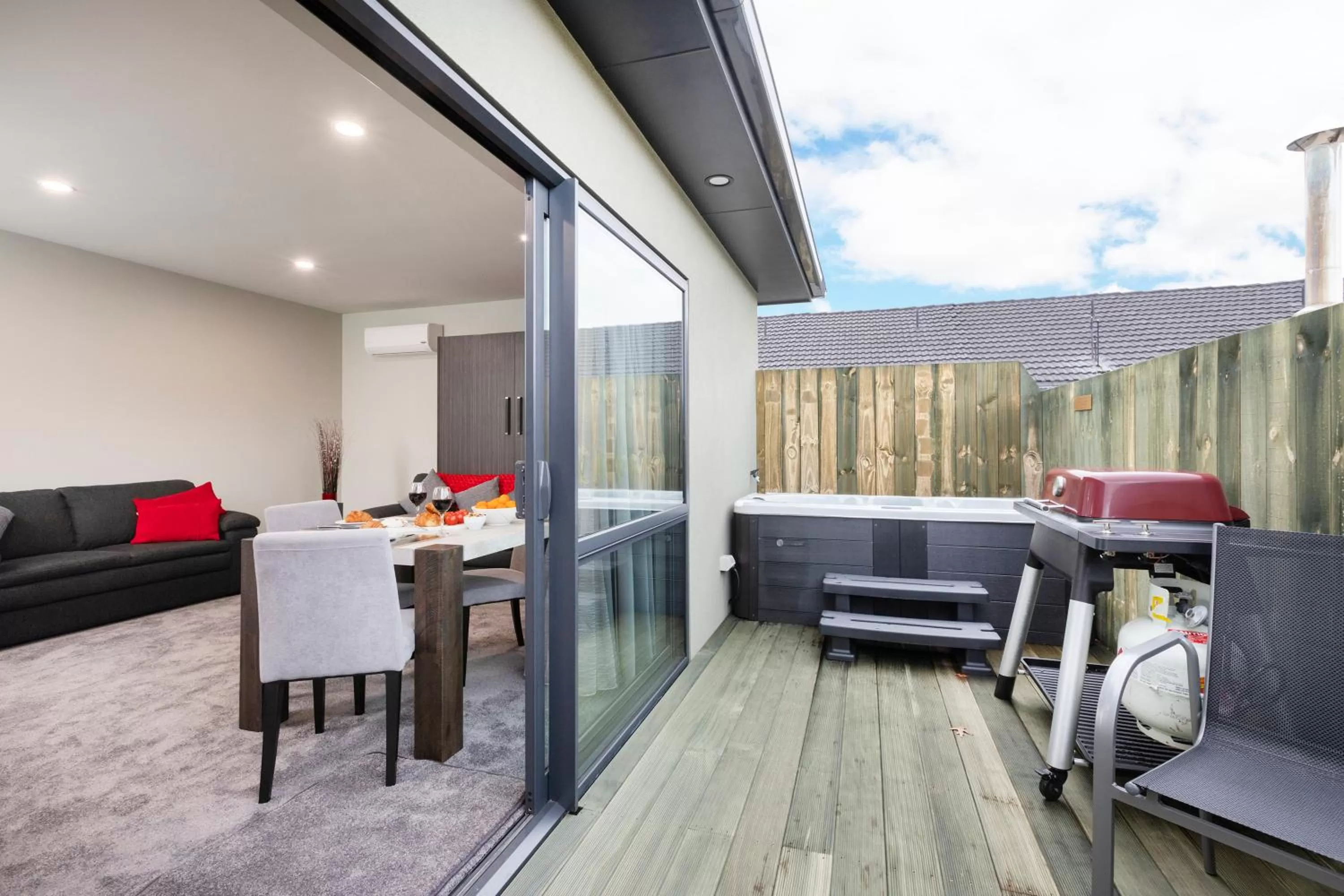 Patio in Kings On Peace