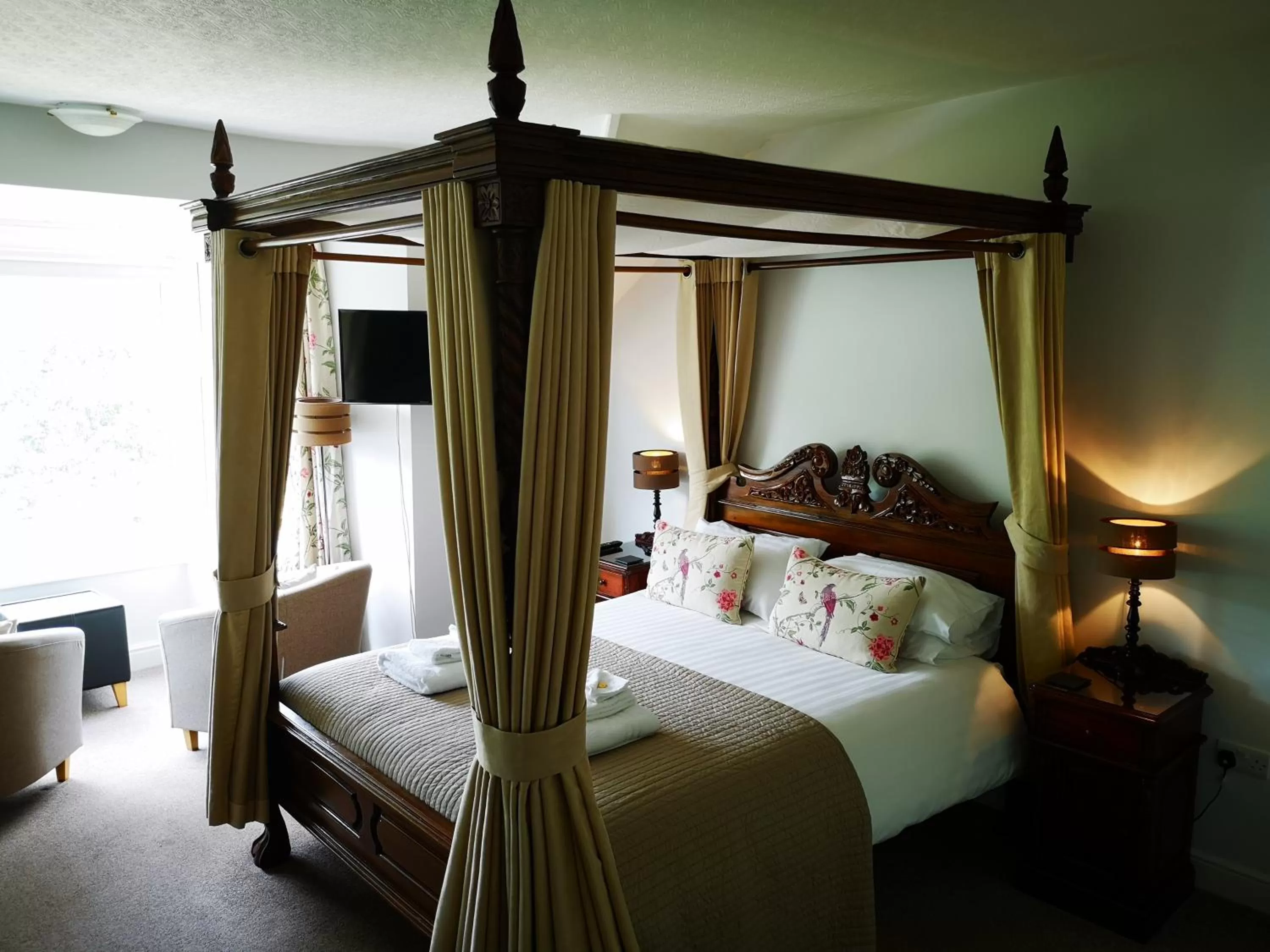 Bed in Aberconwy House B&B