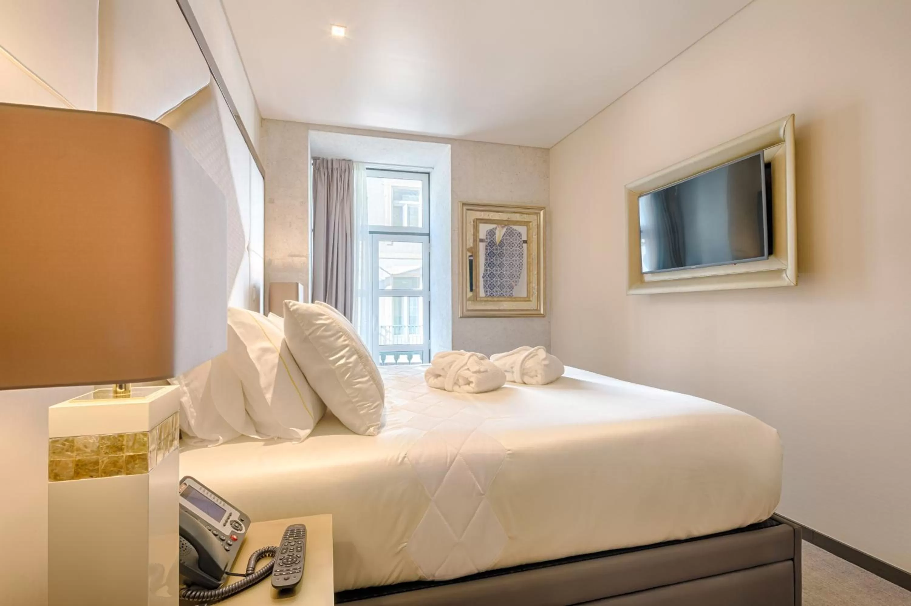 TV and multimedia, Bed in Hotel MeraPrime Gold Lisboa